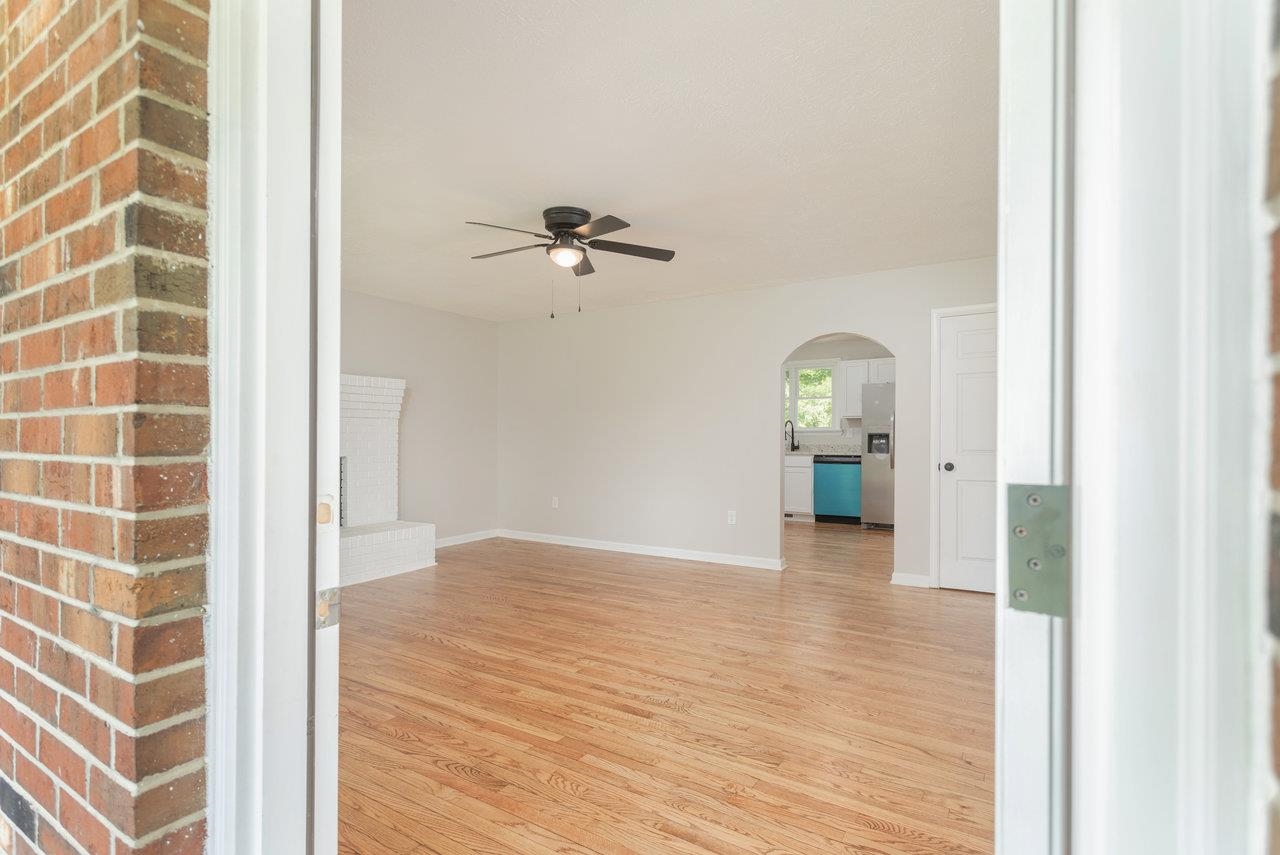 1678 PINEY HILL RD, LURAY, Virginia 22835, 2 Bedrooms Bedrooms, ,1 BathroomBathrooms,Residential,1678 PINEY HILL RD,666262 MLS # 666262