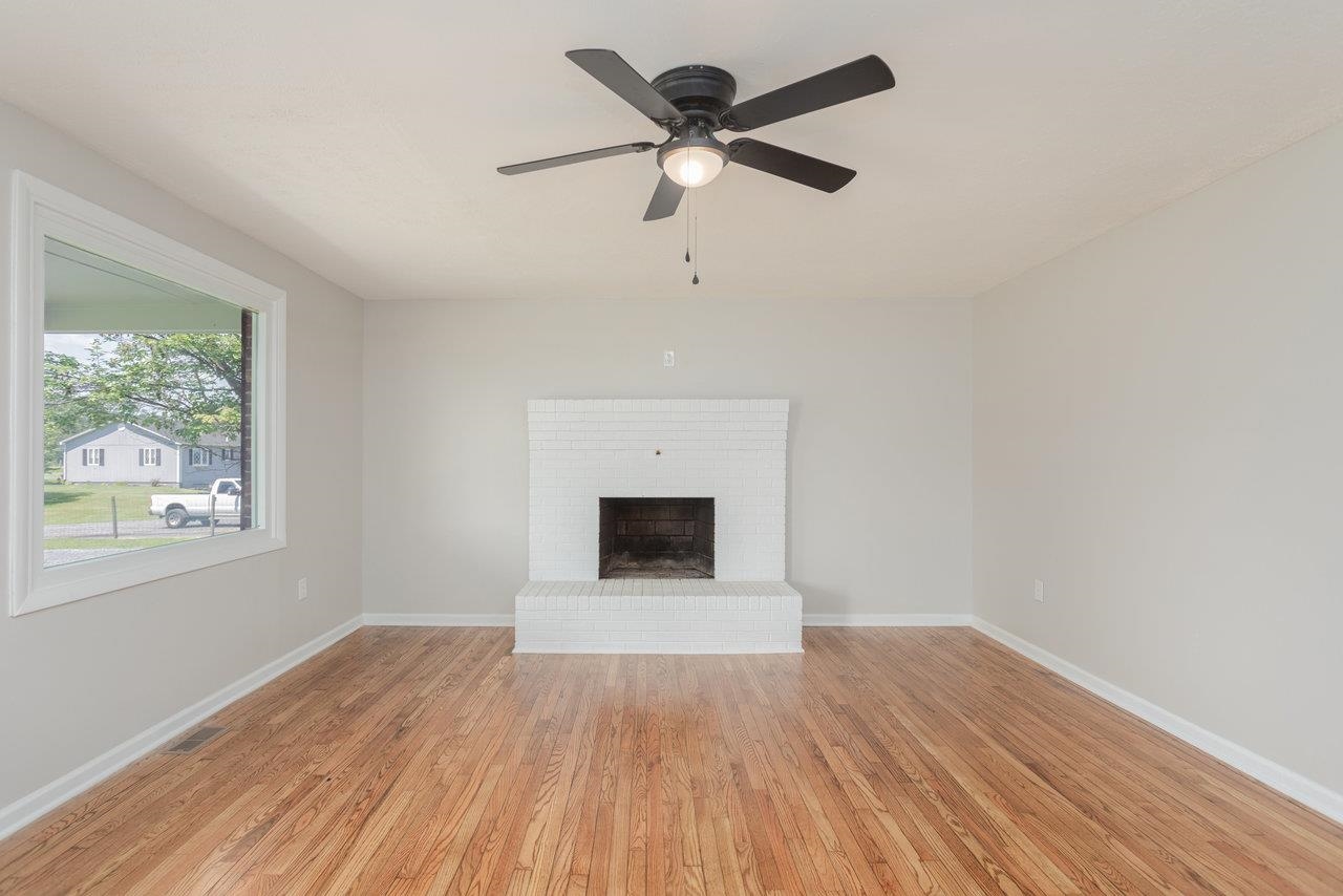 1678 PINEY HILL RD, LURAY, Virginia 22835, 2 Bedrooms Bedrooms, ,1 BathroomBathrooms,Residential,1678 PINEY HILL RD,666262 MLS # 666262