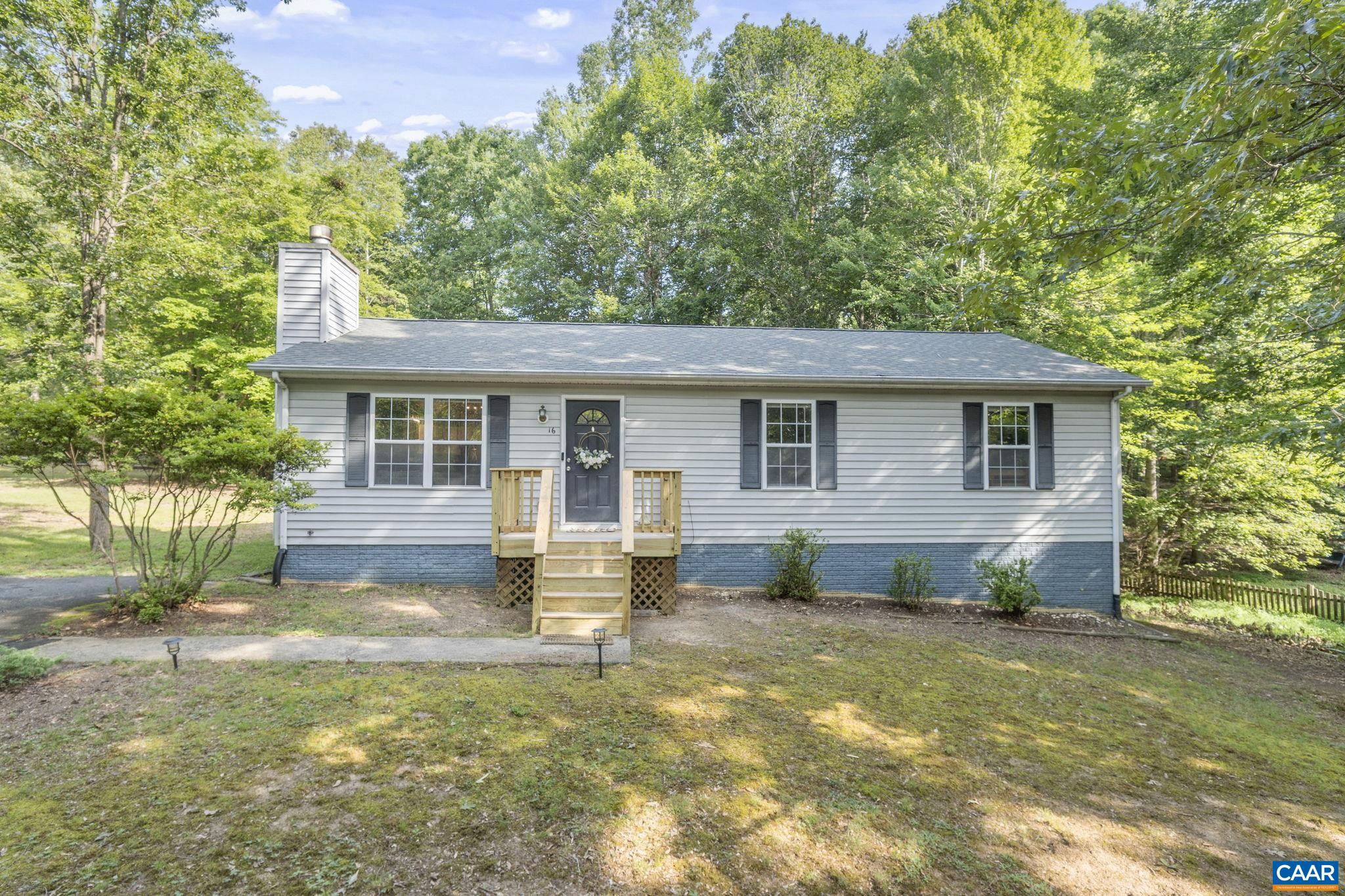 16 EAST POINT RD, PALMYRA, Virginia 22963, 3 Bedrooms Bedrooms, ,3 BathroomsBathrooms,Residential,16 East Point Rd.,16 EAST POINT RD,666263 MLS # 666263