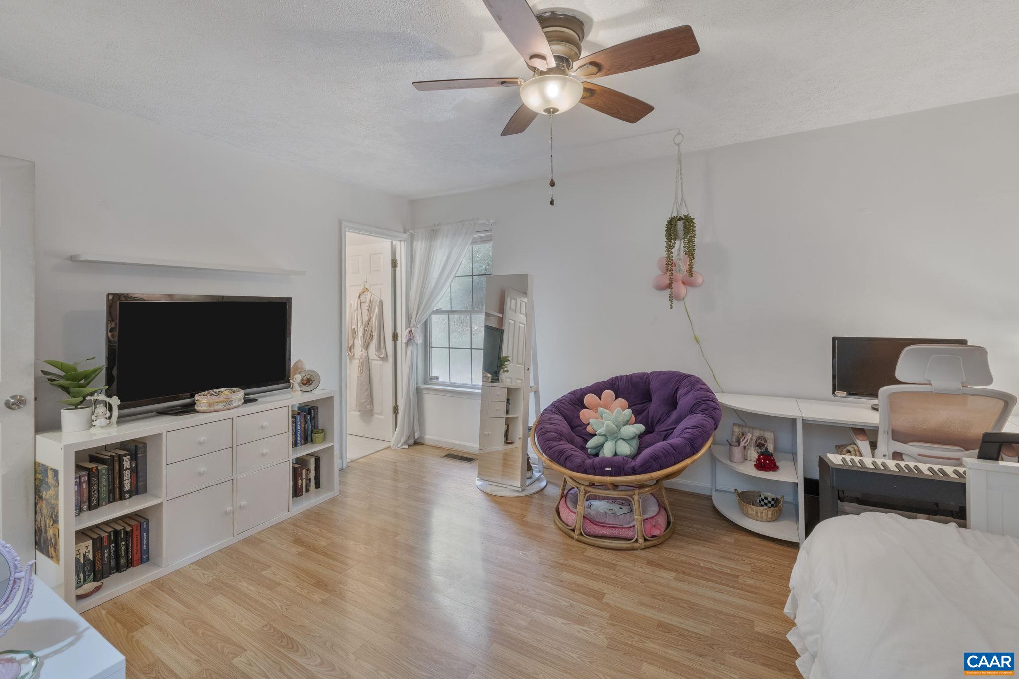16 EAST POINT RD, PALMYRA, Virginia 22963, 3 Bedrooms Bedrooms, ,3 BathroomsBathrooms,Residential,16 East Point Rd.,16 EAST POINT RD,666263 MLS # 666263