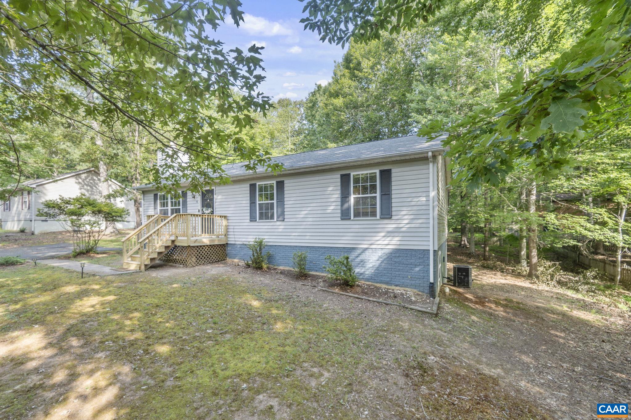 16 EAST POINT RD, PALMYRA, Virginia 22963, 3 Bedrooms Bedrooms, ,3 BathroomsBathrooms,Residential,16 East Point Rd.,16 EAST POINT RD,666263 MLS # 666263