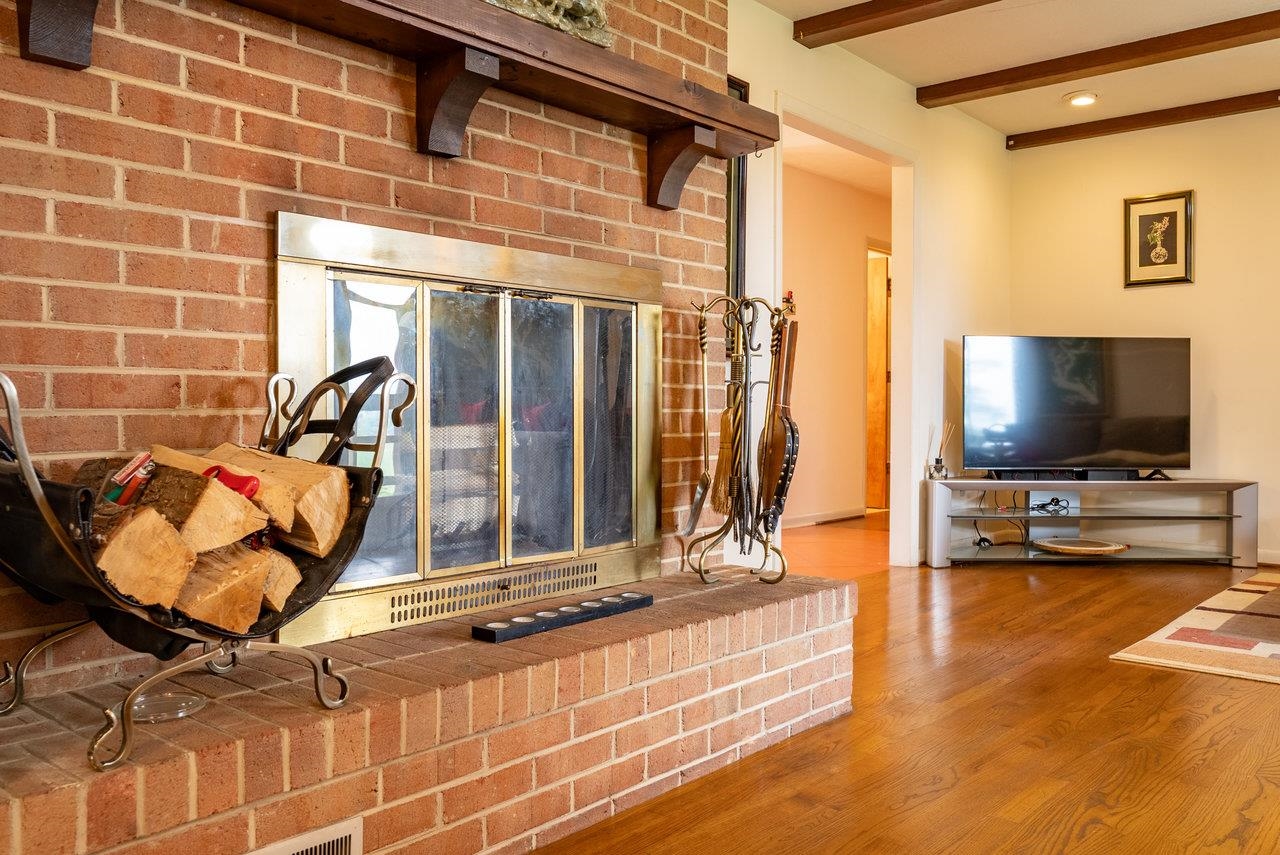 7600 TALL CEDARS LN, BRIDGEWATER, Virginia 22812, 4 Bedrooms Bedrooms, ,3 BathroomsBathrooms,Residential,7600 TALL CEDARS LN,666265 MLS # 666265