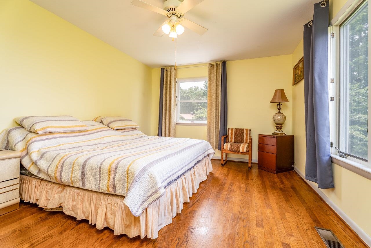 7600 TALL CEDARS LN, BRIDGEWATER, Virginia 22812, 4 Bedrooms Bedrooms, ,3 BathroomsBathrooms,Residential,7600 TALL CEDARS LN,666265 MLS # 666265
