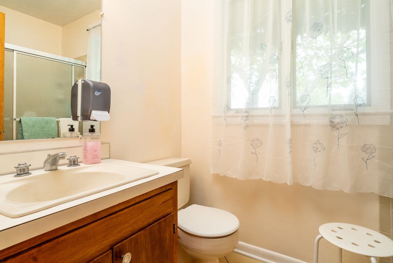 7600 TALL CEDARS LN, BRIDGEWATER, Virginia 22812, 4 Bedrooms Bedrooms, ,3 BathroomsBathrooms,Residential,7600 TALL CEDARS LN,666265 MLS # 666265