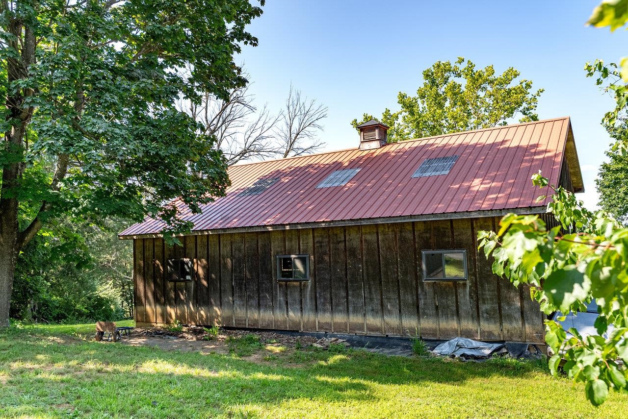 7600 TALL CEDARS LN, BRIDGEWATER, Virginia 22812, 4 Bedrooms Bedrooms, ,3 BathroomsBathrooms,Residential,7600 TALL CEDARS LN,666265 MLS # 666265
