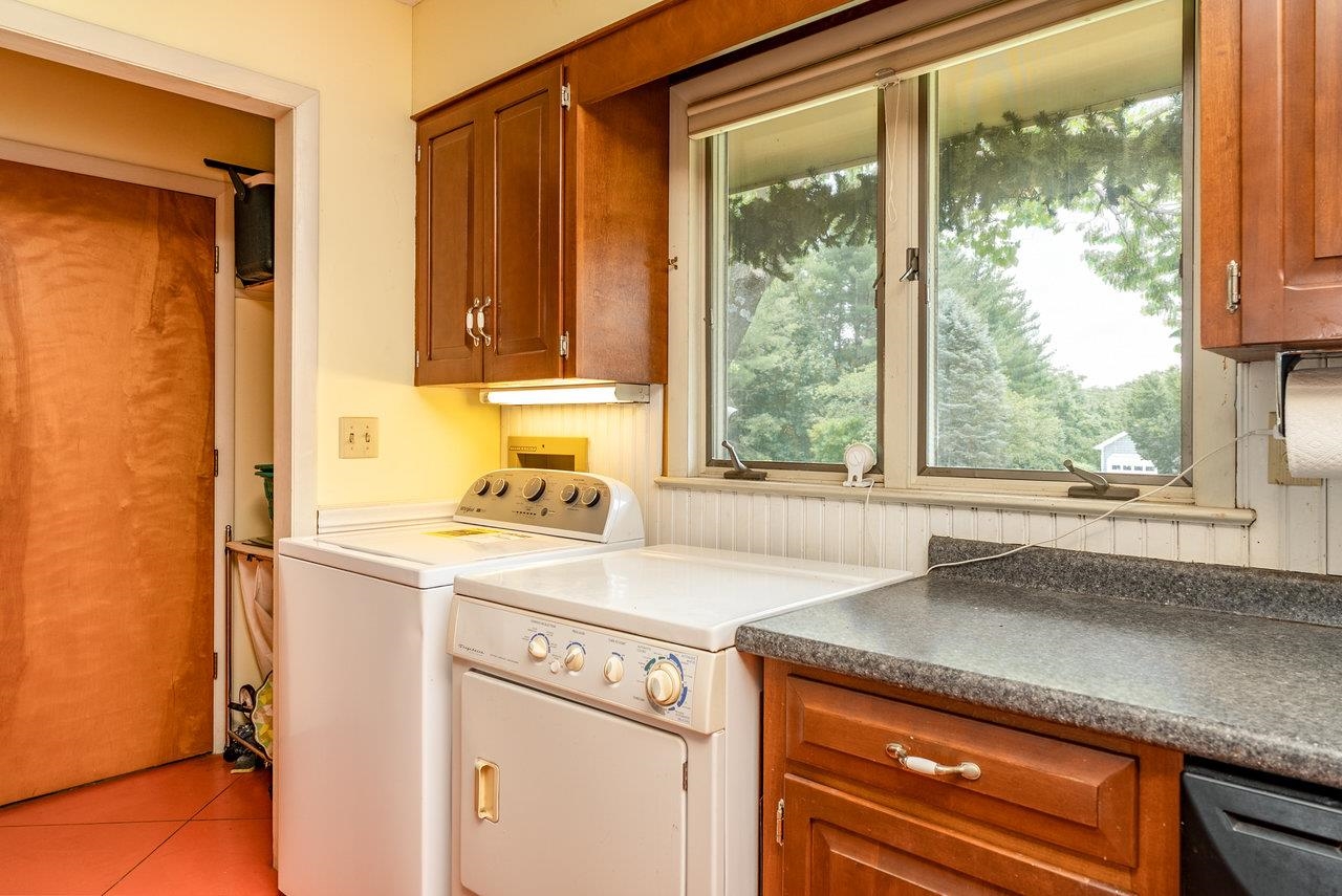7600 TALL CEDARS LN, BRIDGEWATER, Virginia 22812, 4 Bedrooms Bedrooms, ,3 BathroomsBathrooms,Residential,7600 TALL CEDARS LN,666265 MLS # 666265