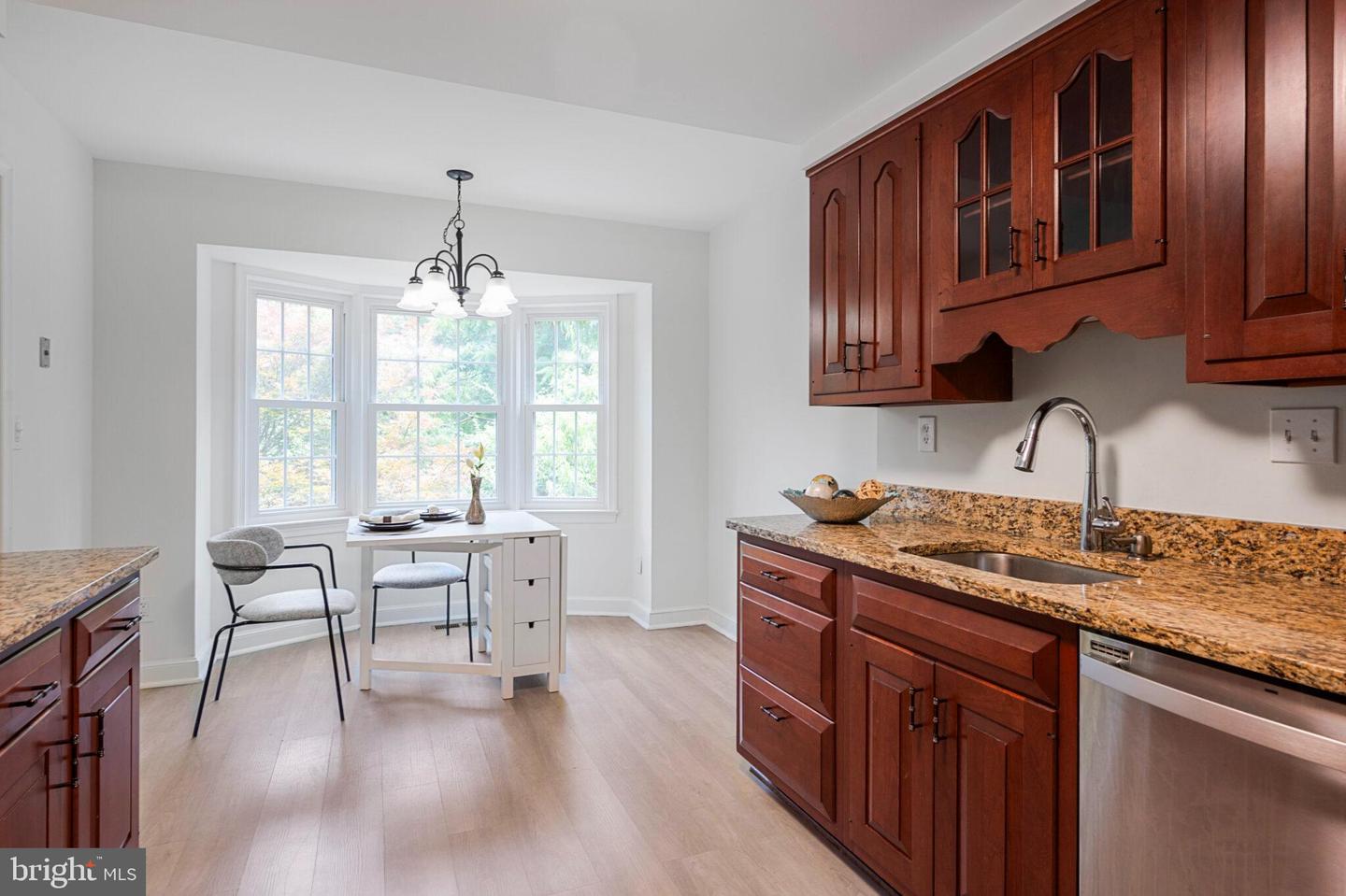 9277 BAILEY LN, FAIRFAX, Virginia 22031, 3 Bedrooms Bedrooms, ,2 BathroomsBathrooms,Residential,For sale,9277 BAILEY LN,VAFX2247006 MLS # VAFX2247006