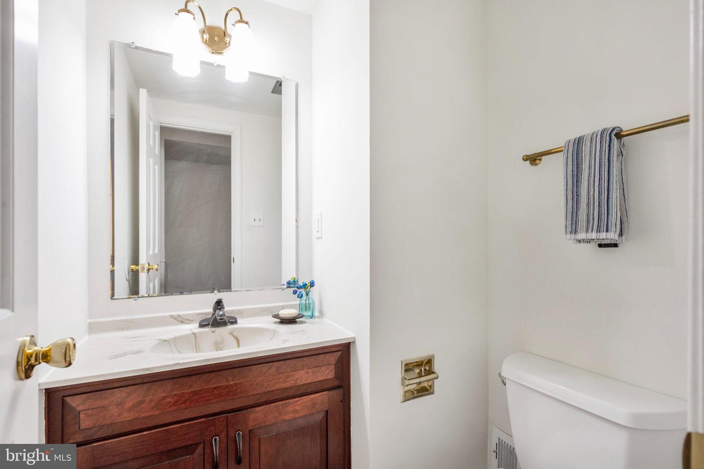 9277 BAILEY LN, FAIRFAX, Virginia 22031, 3 Bedrooms Bedrooms, ,2 BathroomsBathrooms,Residential,For sale,9277 BAILEY LN,VAFX2247006 MLS # VAFX2247006