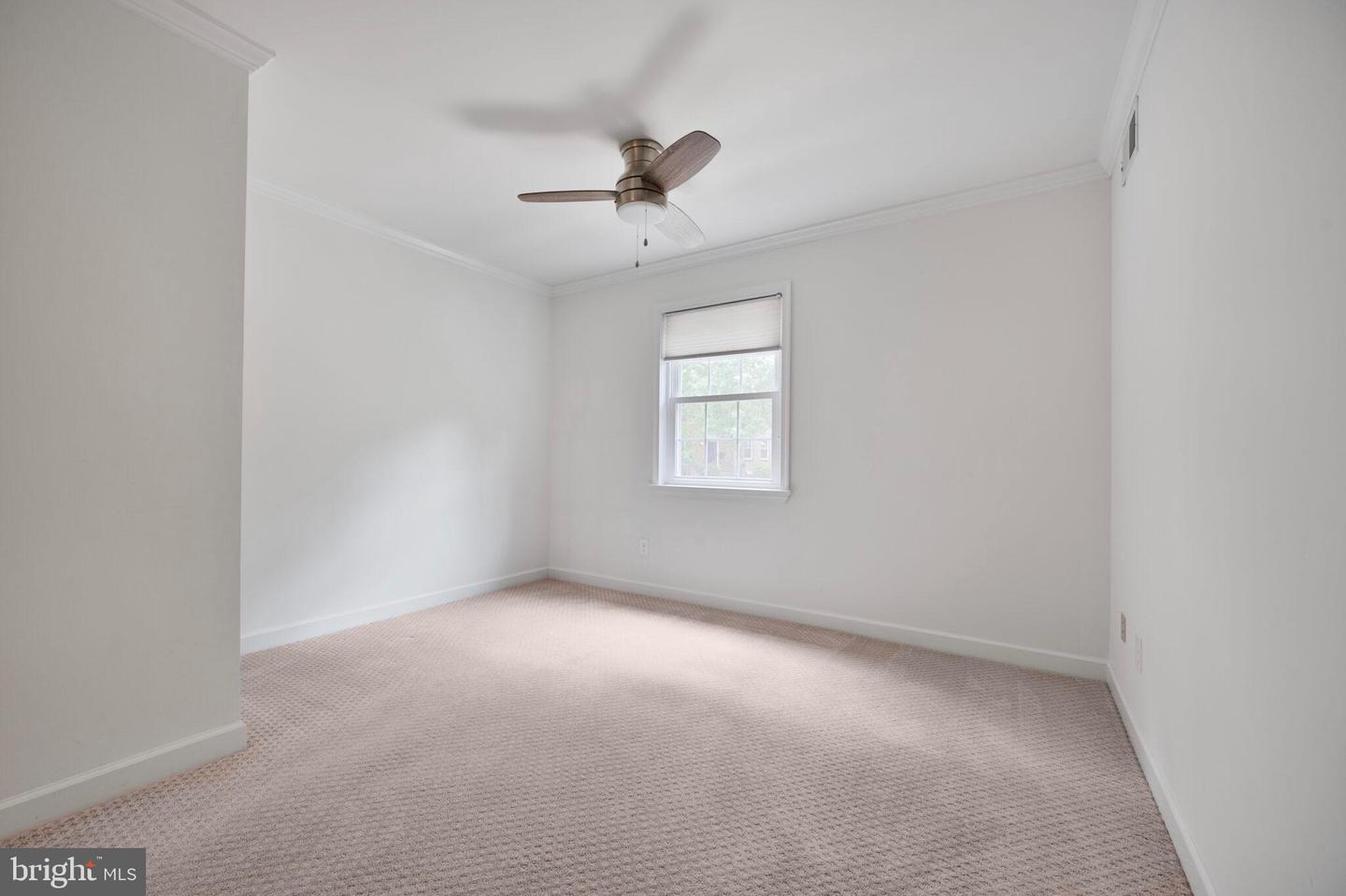 9277 BAILEY LN, FAIRFAX, Virginia 22031, 3 Bedrooms Bedrooms, ,2 BathroomsBathrooms,Residential,For sale,9277 BAILEY LN,VAFX2247006 MLS # VAFX2247006