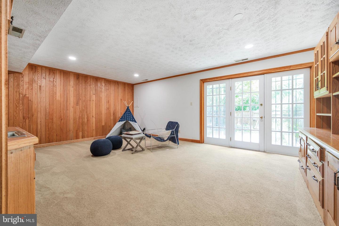9277 BAILEY LN, FAIRFAX, Virginia 22031, 3 Bedrooms Bedrooms, ,2 BathroomsBathrooms,Residential,For sale,9277 BAILEY LN,VAFX2247006 MLS # VAFX2247006