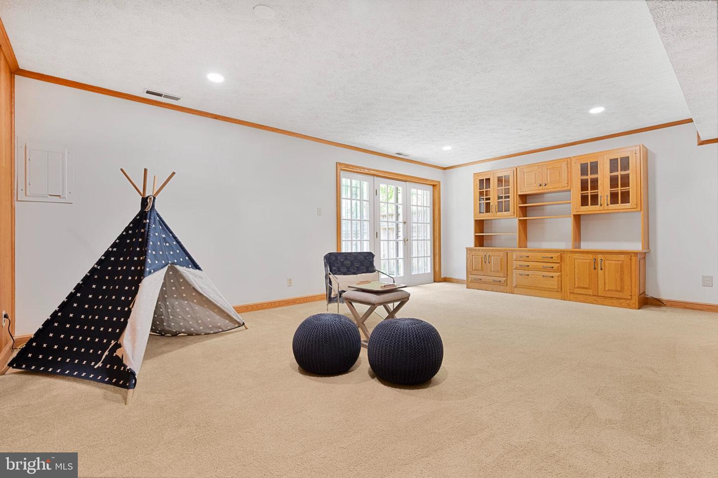 9277 BAILEY LN, FAIRFAX, Virginia 22031, 3 Bedrooms Bedrooms, ,2 BathroomsBathrooms,Residential,For sale,9277 BAILEY LN,VAFX2247006 MLS # VAFX2247006