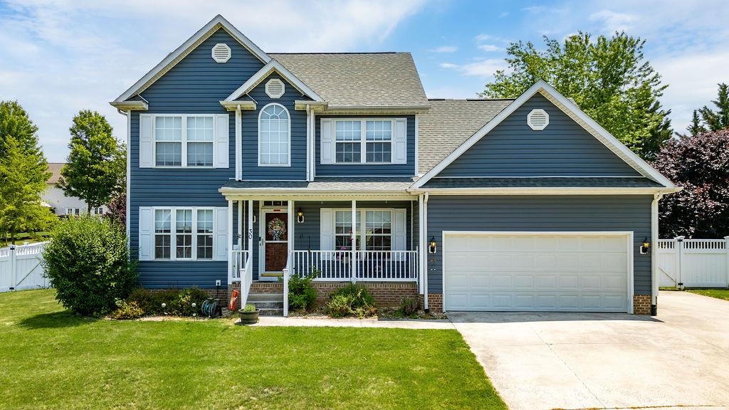 30 BEATRICE CT, FISHERSVILLE, Virginia 22939, 5 Bedrooms Bedrooms, ,3 BathroomsBathrooms,Residential,30 BEATRICE CT,666268 MLS # 666268