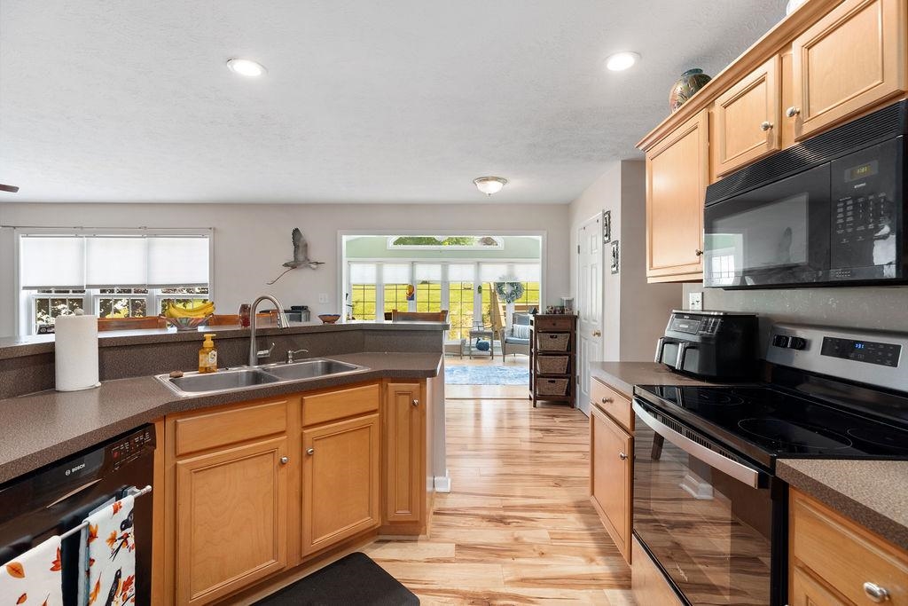 30 BEATRICE CT, FISHERSVILLE, Virginia 22939, 5 Bedrooms Bedrooms, ,3 BathroomsBathrooms,Residential,30 BEATRICE CT,666268 MLS # 666268