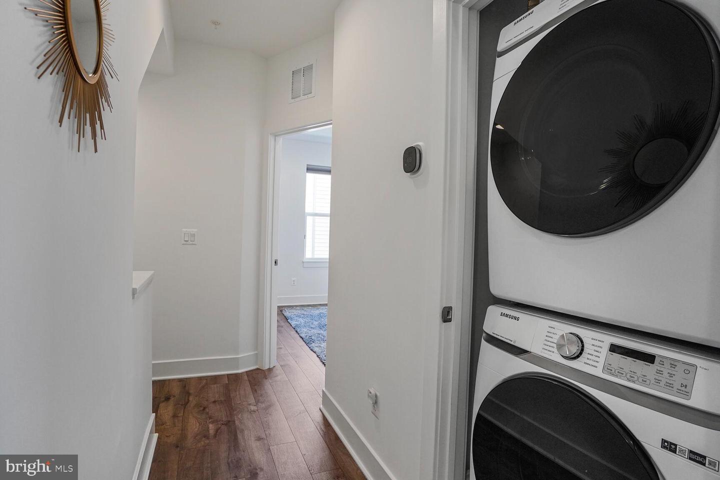 3509 SUTTON HEIGHTS CIR, FAIRFAX, Virginia 22031, 4 Bedrooms Bedrooms, ,3 BathroomsBathrooms,Residential,For sale,3509 SUTTON HEIGHTS CIR,VAFC2006462 MLS # VAFC2006462