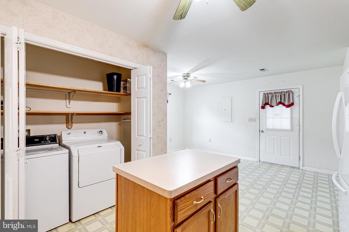 215 MAURY AVE, BOWLING GREEN, Virginia 22427, 2 Bedrooms Bedrooms, ,1 BathroomBathrooms,Residential,For sale,215 MAURY AVE,VACV2008324 MLS # VACV2008324