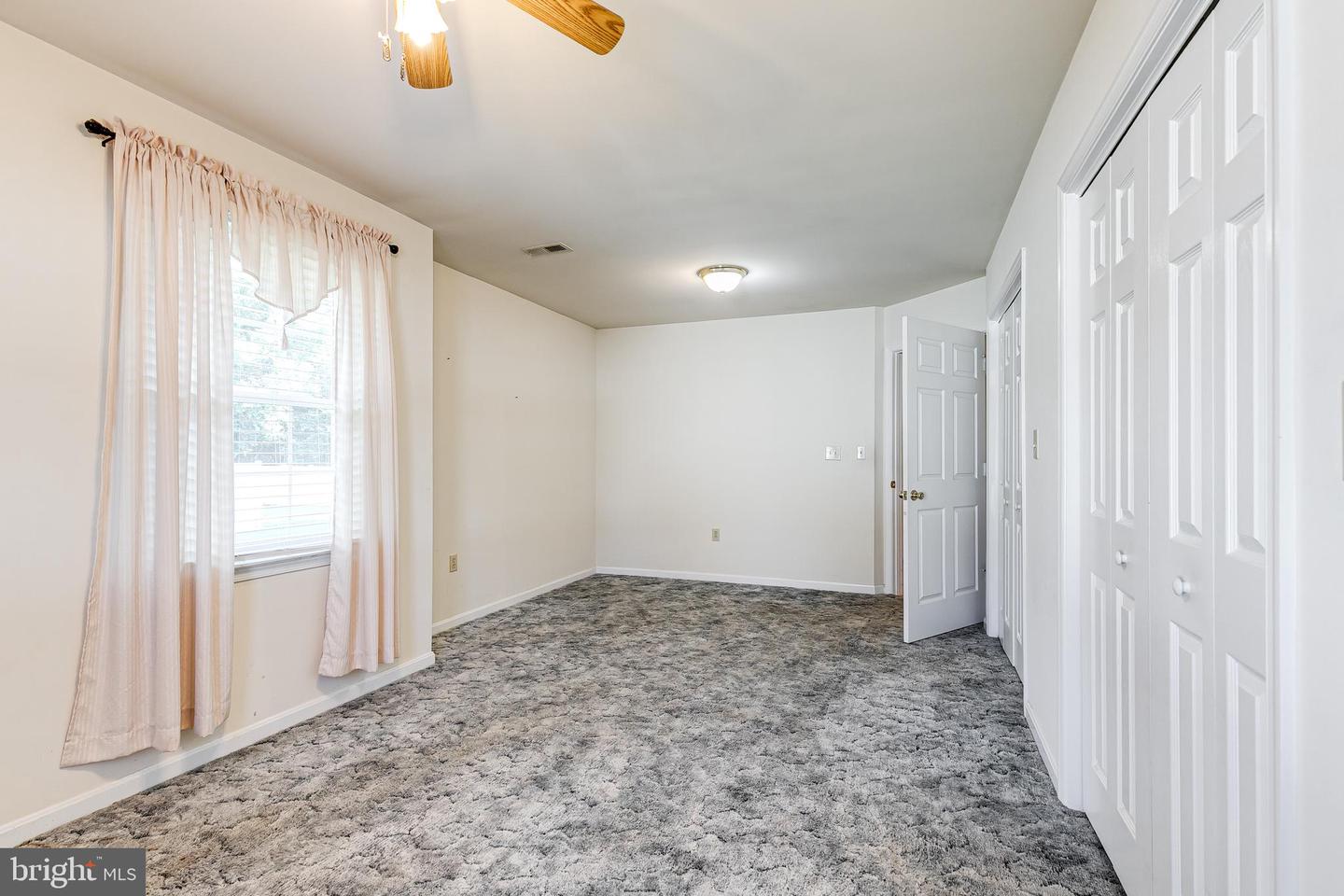 215 MAURY AVE, BOWLING GREEN, Virginia 22427, 2 Bedrooms Bedrooms, ,1 BathroomBathrooms,Residential,For sale,215 MAURY AVE,VACV2008324 MLS # VACV2008324