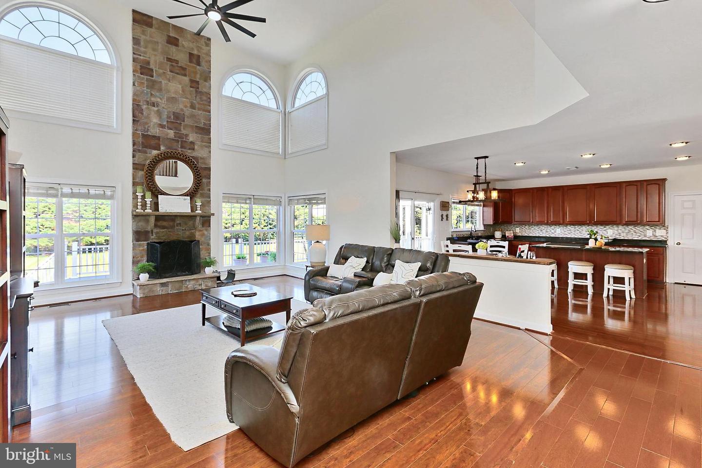 14311 PINOT NOIR LN, HILLSBORO, Virginia 20132, 5 Bedrooms Bedrooms, ,4 BathroomsBathrooms,Residential,For sale,14311 PINOT NOIR LN,VALO2099680 MLS # VALO2099680