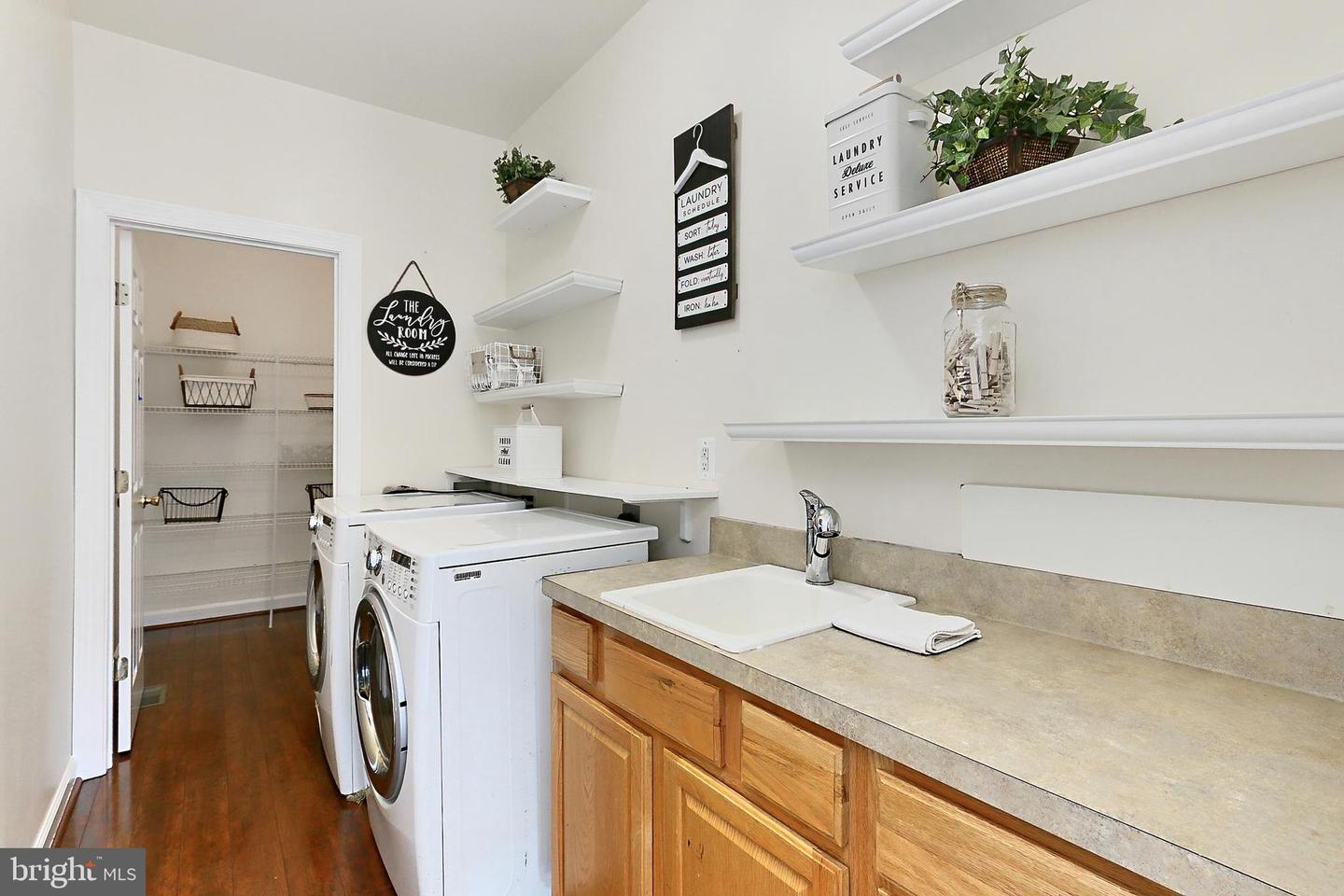 14311 PINOT NOIR LN, HILLSBORO, Virginia 20132, 5 Bedrooms Bedrooms, ,4 BathroomsBathrooms,Residential,For sale,14311 PINOT NOIR LN,VALO2099680 MLS # VALO2099680