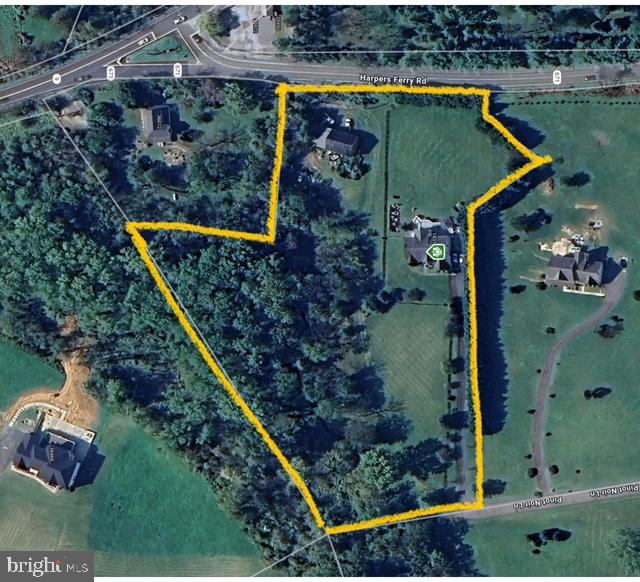 14311 PINOT NOIR LN, HILLSBORO, Virginia 20132, 5 Bedrooms Bedrooms, ,4 BathroomsBathrooms,Residential,For sale,14311 PINOT NOIR LN,VALO2099680 MLS # VALO2099680
