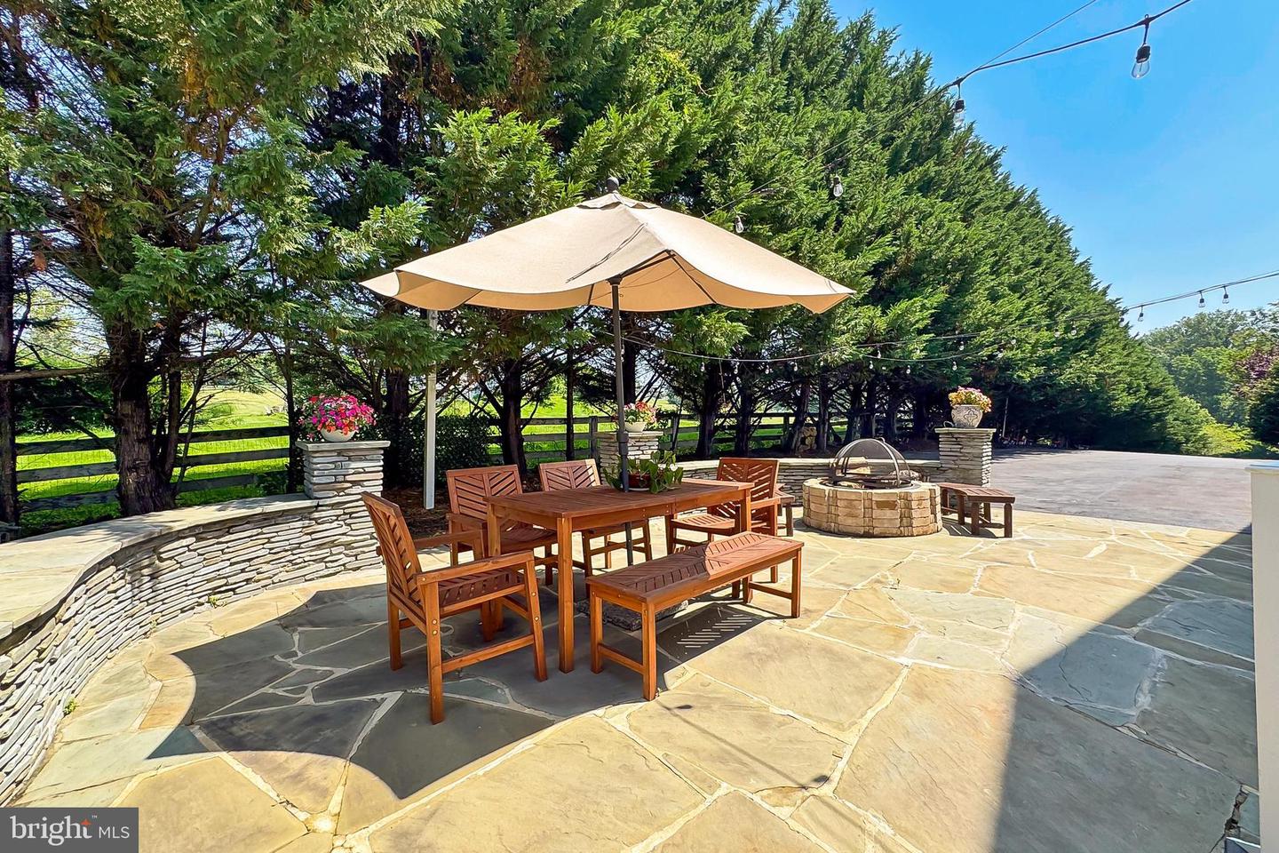 14311 PINOT NOIR LN, HILLSBORO, Virginia 20132, 5 Bedrooms Bedrooms, ,4 BathroomsBathrooms,Residential,For sale,14311 PINOT NOIR LN,VALO2099680 MLS # VALO2099680