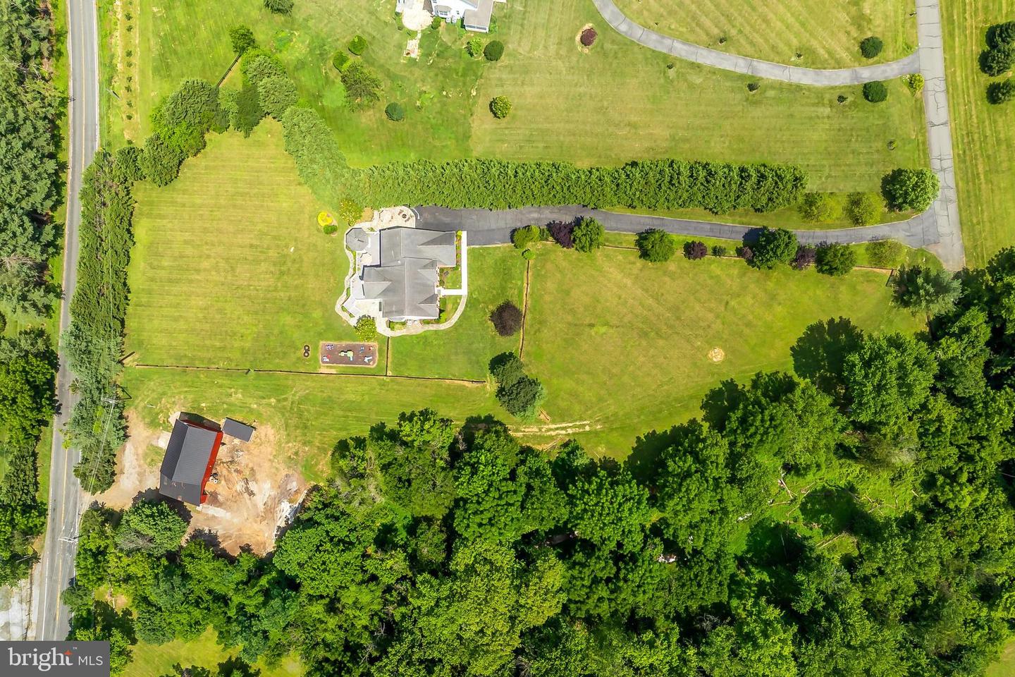 14311 PINOT NOIR LN, HILLSBORO, Virginia 20132, 5 Bedrooms Bedrooms, ,4 BathroomsBathrooms,Residential,For sale,14311 PINOT NOIR LN,VALO2099680 MLS # VALO2099680
