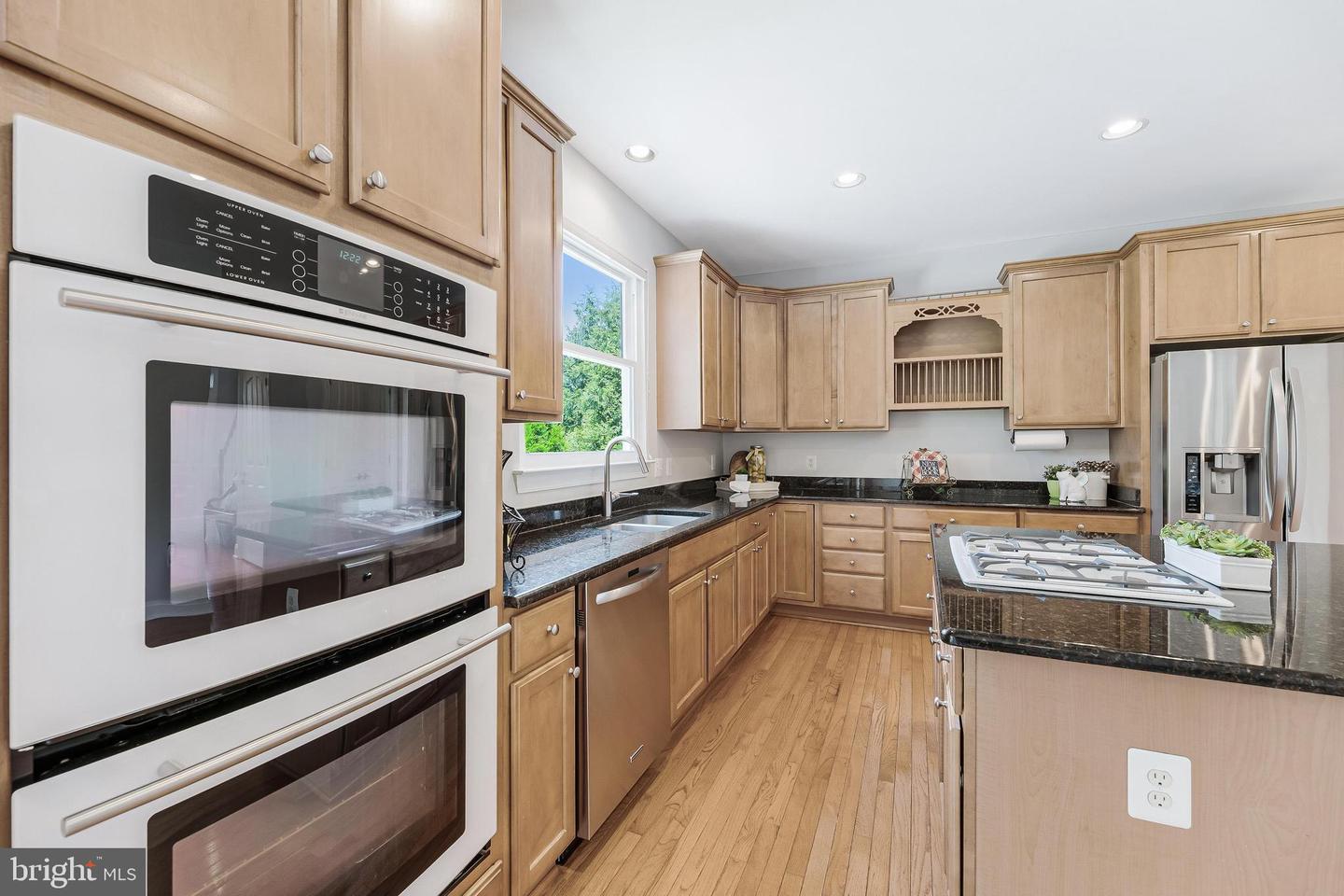 38795 DUTCHMANS KNOLL DR, LOVETTSVILLE, Virginia 20180, 4 Bedrooms Bedrooms, ,4 BathroomsBathrooms,Residential,For sale,38795 DUTCHMANS KNOLL DR,VALO2099688 MLS # VALO2099688