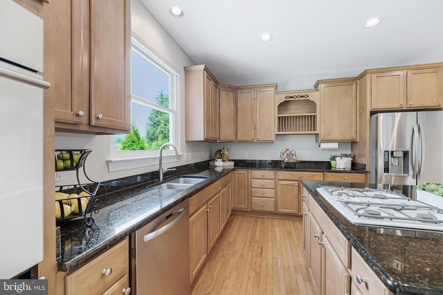 38795 DUTCHMANS KNOLL DR, LOVETTSVILLE, Virginia 20180, 4 Bedrooms Bedrooms, ,4 BathroomsBathrooms,Residential,For sale,38795 DUTCHMANS KNOLL DR,VALO2099688 MLS # VALO2099688