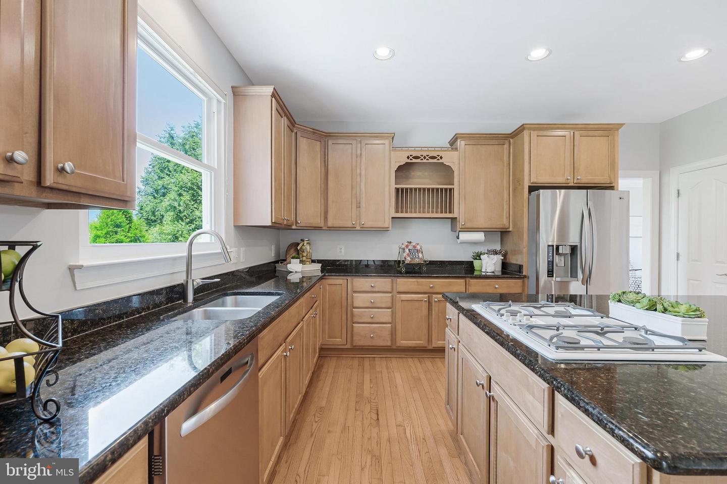 38795 DUTCHMANS KNOLL DR, LOVETTSVILLE, Virginia 20180, 4 Bedrooms Bedrooms, ,4 BathroomsBathrooms,Residential,For sale,38795 DUTCHMANS KNOLL DR,VALO2099688 MLS # VALO2099688