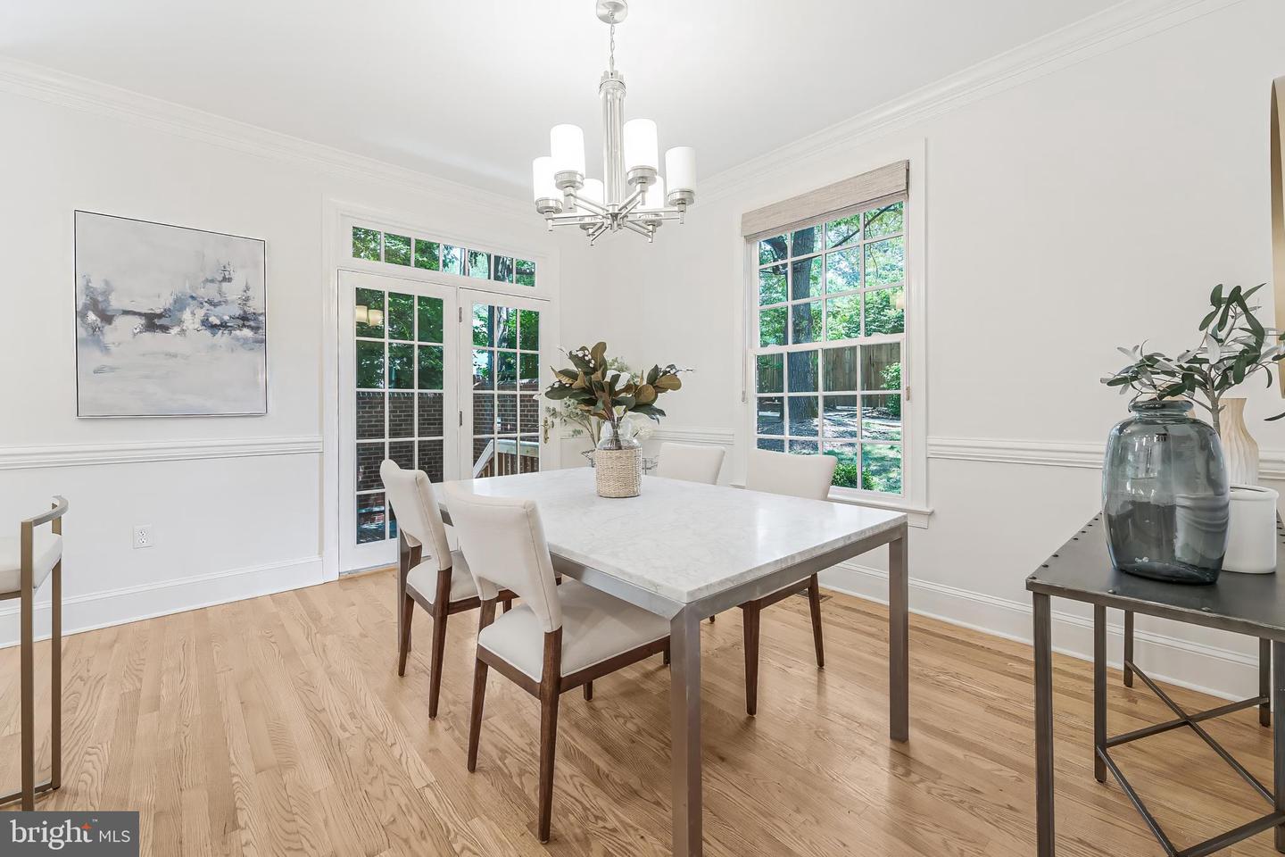 1107 KENSINGTON RD, MCLEAN, Virginia 22101, 3 Bedrooms Bedrooms, ,4 BathroomsBathrooms,Residential,For sale,1107 KENSINGTON RD,VAFX2247938 MLS # VAFX2247938