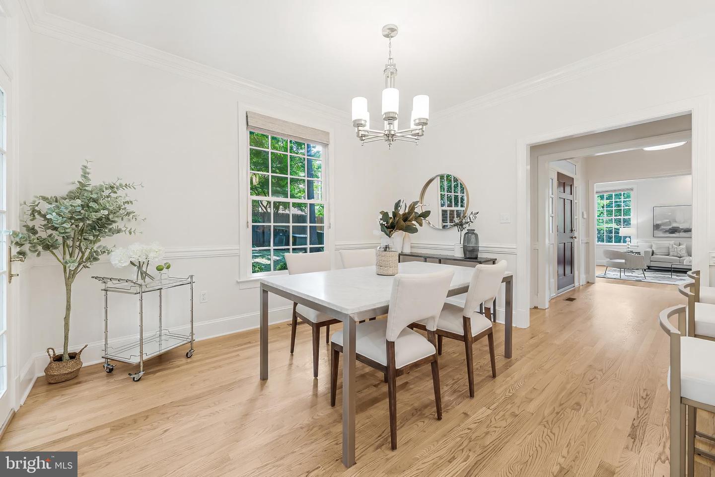 1107 KENSINGTON RD, MCLEAN, Virginia 22101, 3 Bedrooms Bedrooms, ,4 BathroomsBathrooms,Residential,For sale,1107 KENSINGTON RD,VAFX2247938 MLS # VAFX2247938