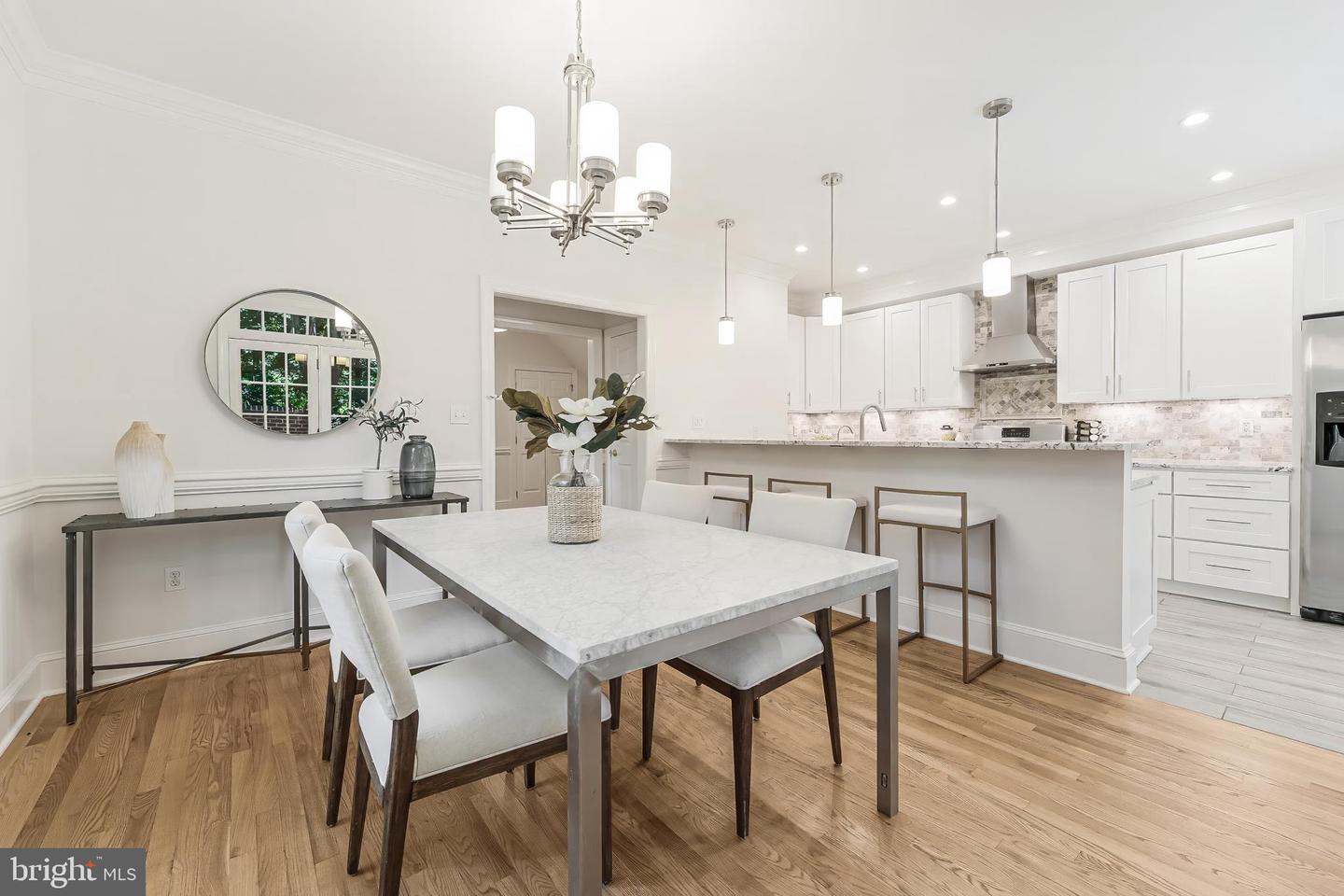 1107 KENSINGTON RD, MCLEAN, Virginia 22101, 3 Bedrooms Bedrooms, ,4 BathroomsBathrooms,Residential,For sale,1107 KENSINGTON RD,VAFX2247938 MLS # VAFX2247938