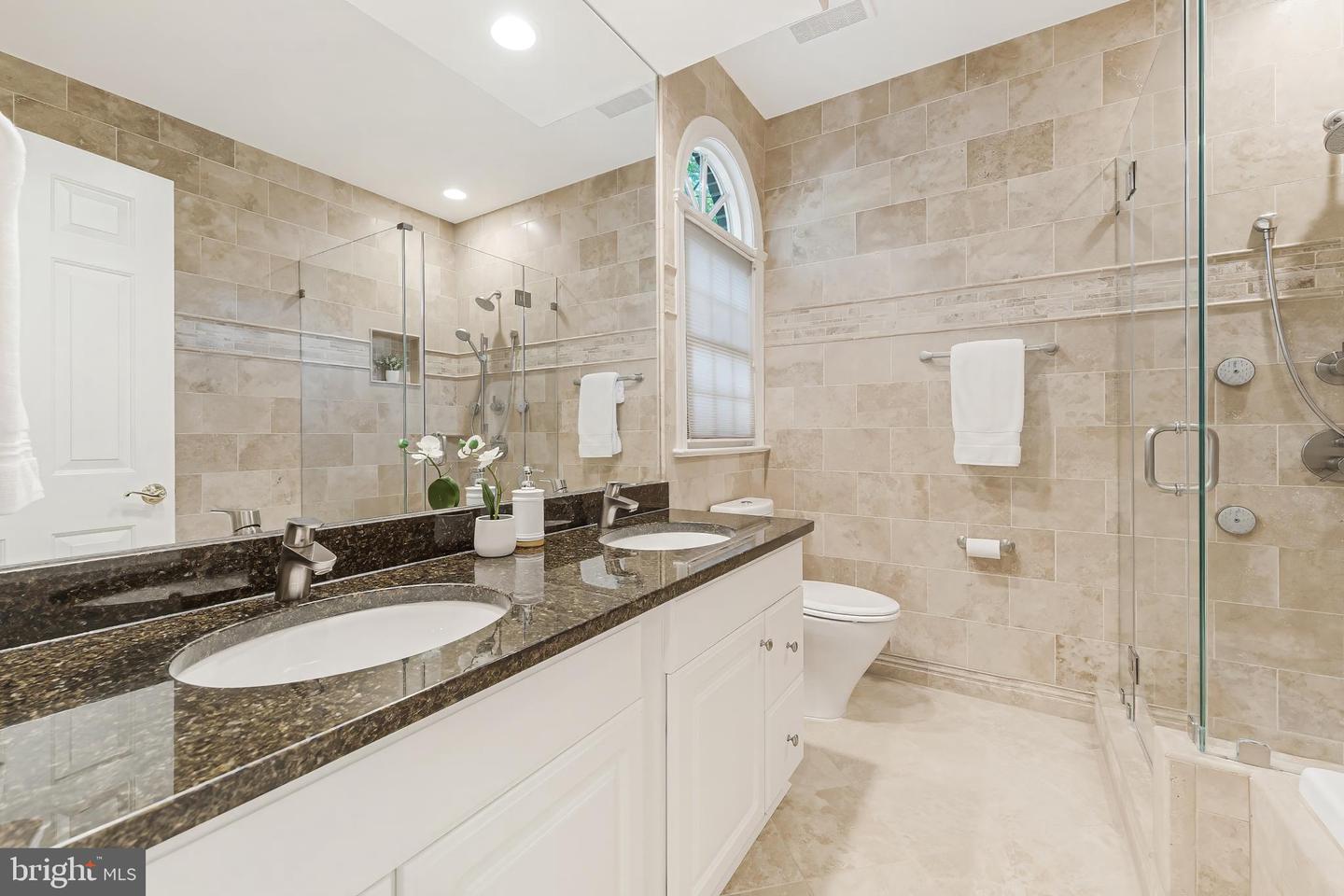 1107 KENSINGTON RD, MCLEAN, Virginia 22101, 3 Bedrooms Bedrooms, ,4 BathroomsBathrooms,Residential,For sale,1107 KENSINGTON RD,VAFX2247938 MLS # VAFX2247938