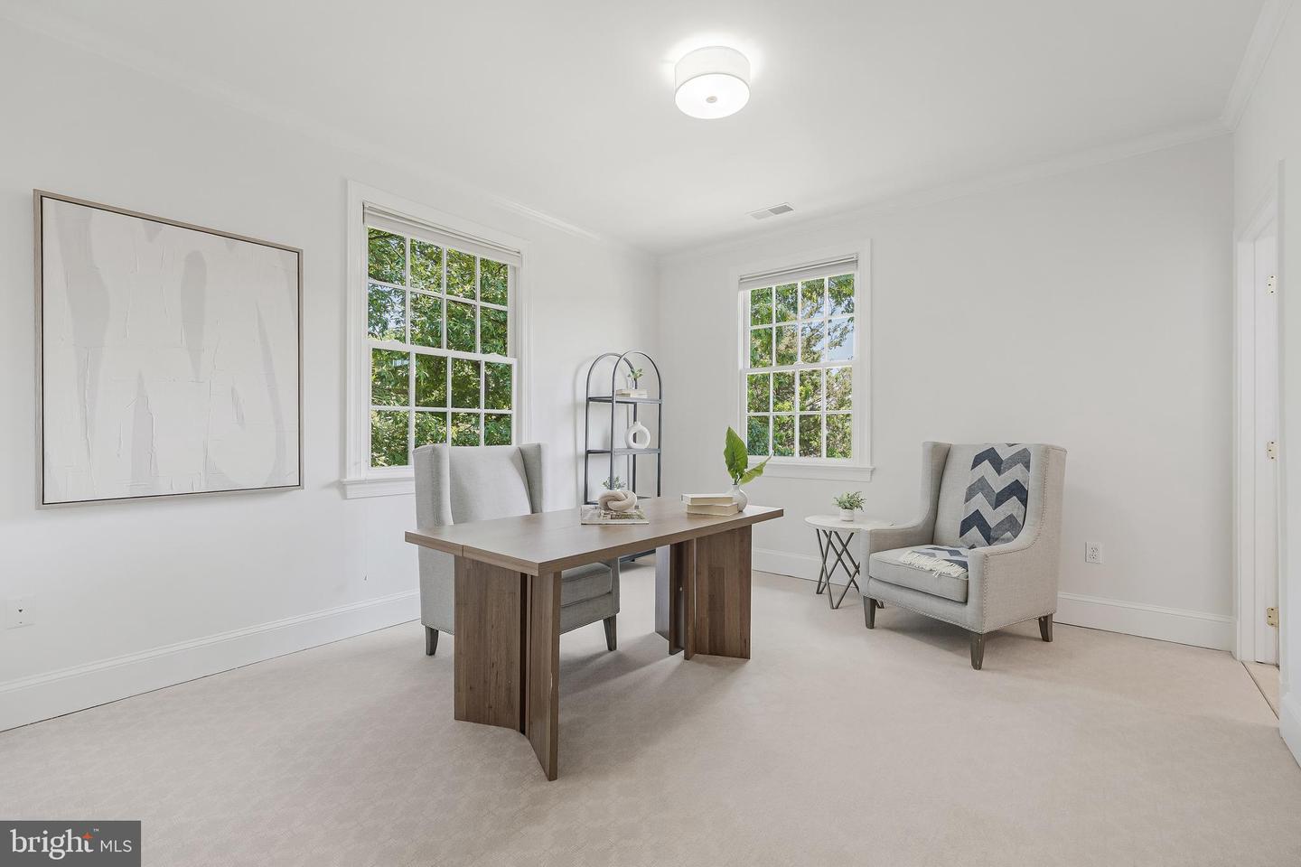 1107 KENSINGTON RD, MCLEAN, Virginia 22101, 3 Bedrooms Bedrooms, ,4 BathroomsBathrooms,Residential,For sale,1107 KENSINGTON RD,VAFX2247938 MLS # VAFX2247938