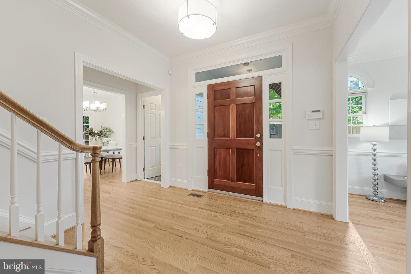 1107 KENSINGTON RD, MCLEAN, Virginia 22101, 3 Bedrooms Bedrooms, ,4 BathroomsBathrooms,Residential,For sale,1107 KENSINGTON RD,VAFX2247938 MLS # VAFX2247938