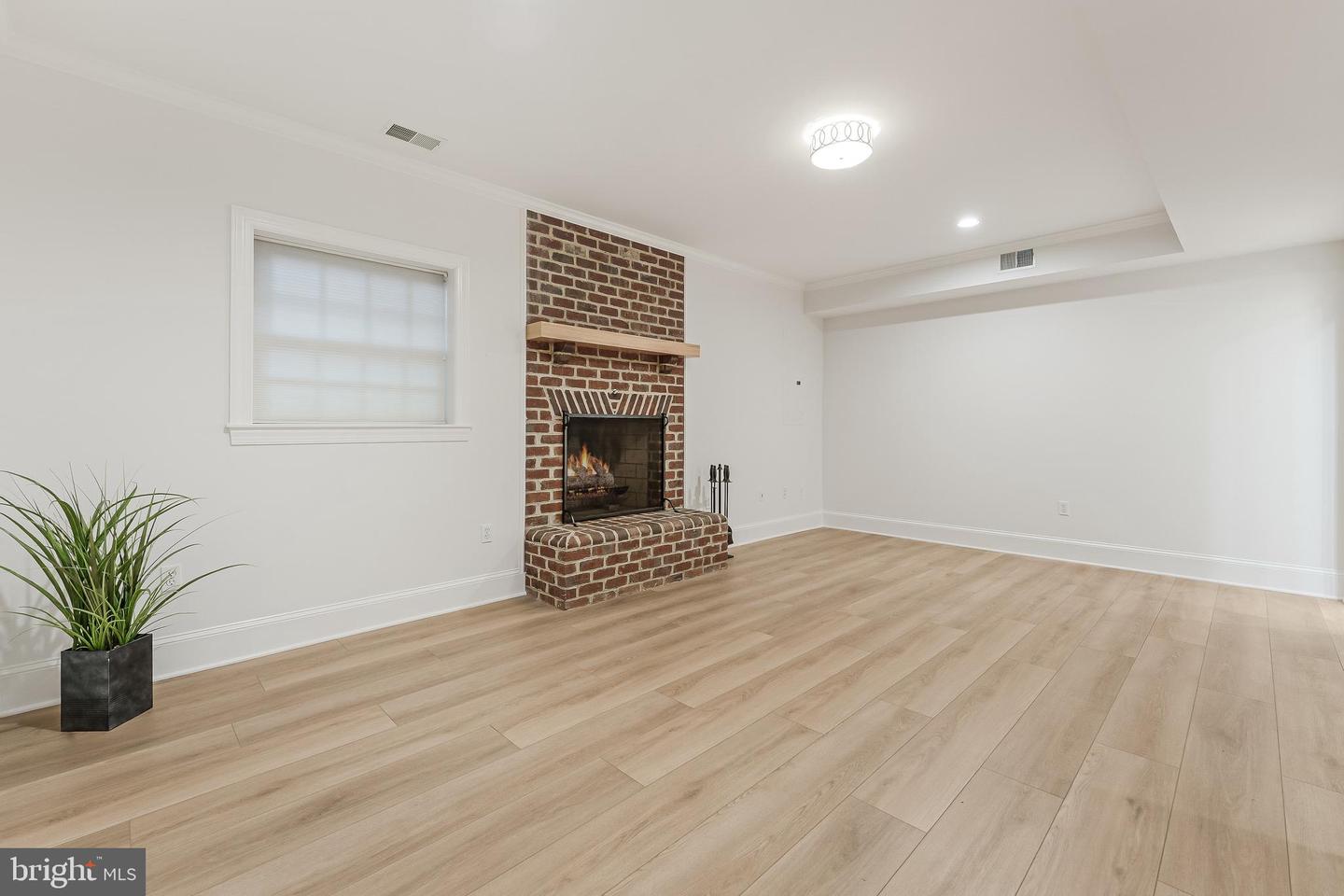 1107 KENSINGTON RD, MCLEAN, Virginia 22101, 3 Bedrooms Bedrooms, ,4 BathroomsBathrooms,Residential,For sale,1107 KENSINGTON RD,VAFX2247938 MLS # VAFX2247938