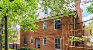 1107 KENSINGTON RD, MCLEAN, Virginia 22101, 3 Bedrooms Bedrooms, ,4 BathroomsBathrooms,Residential,For sale,1107 KENSINGTON RD,VAFX2247938 MLS # VAFX2247938