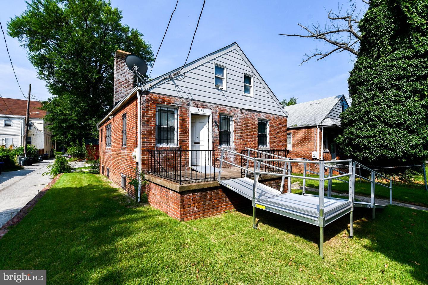 455 LEBAUM ST SE, WASHINGTON, District Of Columbia 20032, 2 Bedrooms Bedrooms, ,1 BathroomBathrooms,Residential,For sale,455 LEBAUM ST SE,DCDC2206292 MLS # DCDC2206292