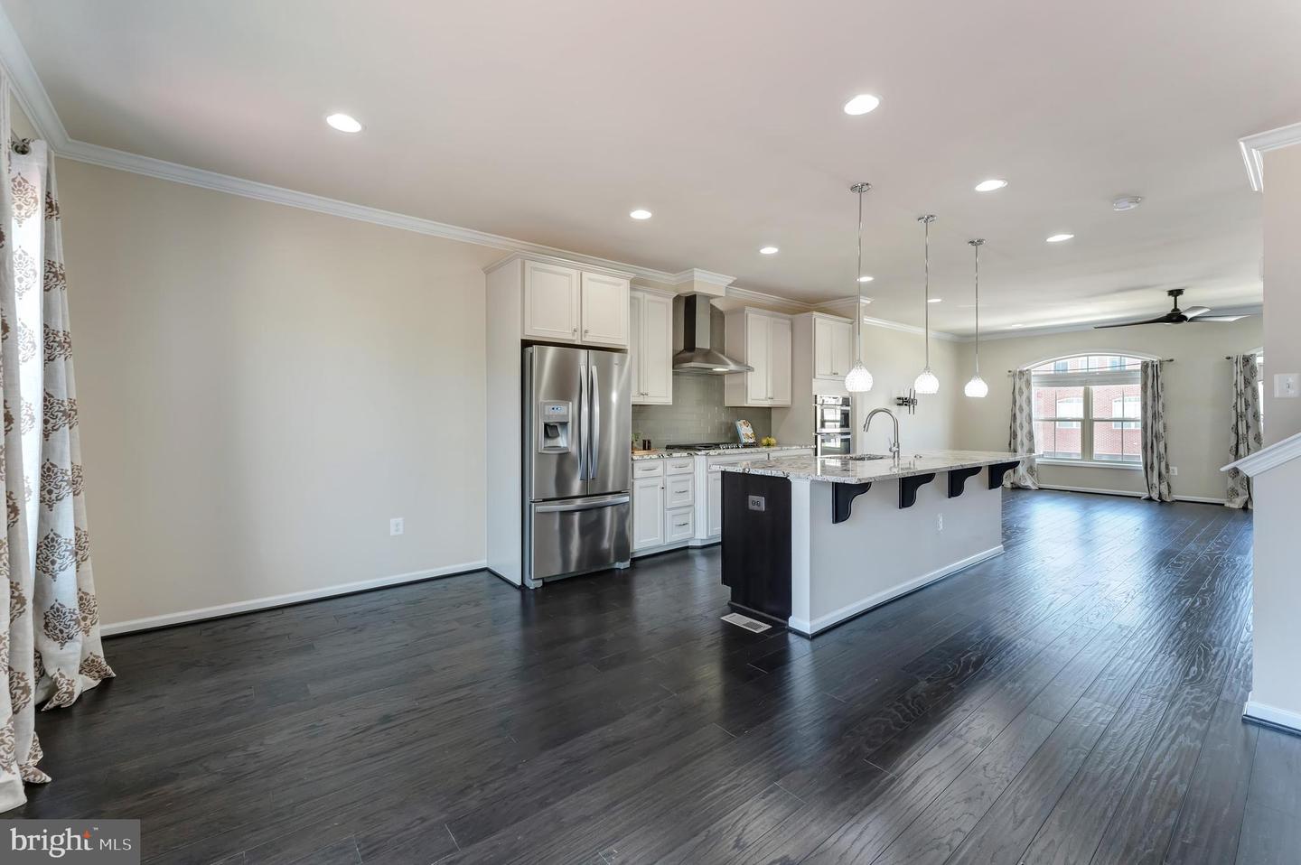 6843 WILLIAM WHITE WAY, HAYMARKET, Virginia 20169, 3 Bedrooms Bedrooms, ,2 BathroomsBathrooms,Residential,For sale,6843 WILLIAM WHITE WAY,VAPW2097356 MLS # VAPW2097356