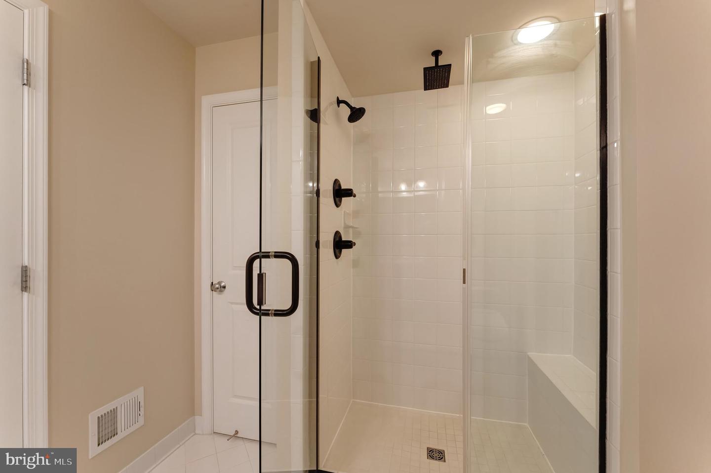 6843 WILLIAM WHITE WAY, HAYMARKET, Virginia 20169, 3 Bedrooms Bedrooms, ,2 BathroomsBathrooms,Residential,For sale,6843 WILLIAM WHITE WAY,VAPW2097356 MLS # VAPW2097356