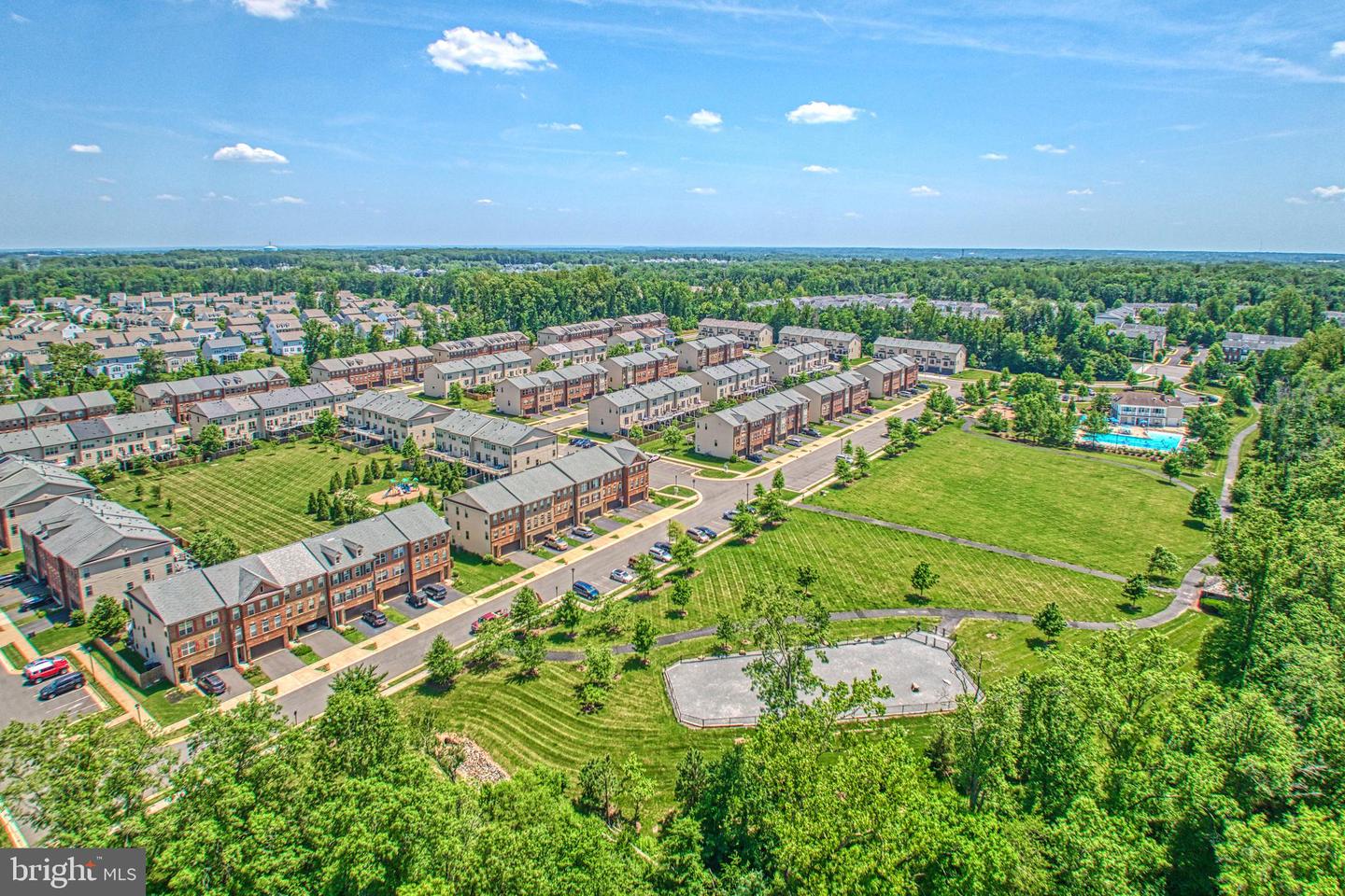 6843 WILLIAM WHITE WAY, HAYMARKET, Virginia 20169, 3 Bedrooms Bedrooms, ,2 BathroomsBathrooms,Residential,For sale,6843 WILLIAM WHITE WAY,VAPW2097356 MLS # VAPW2097356