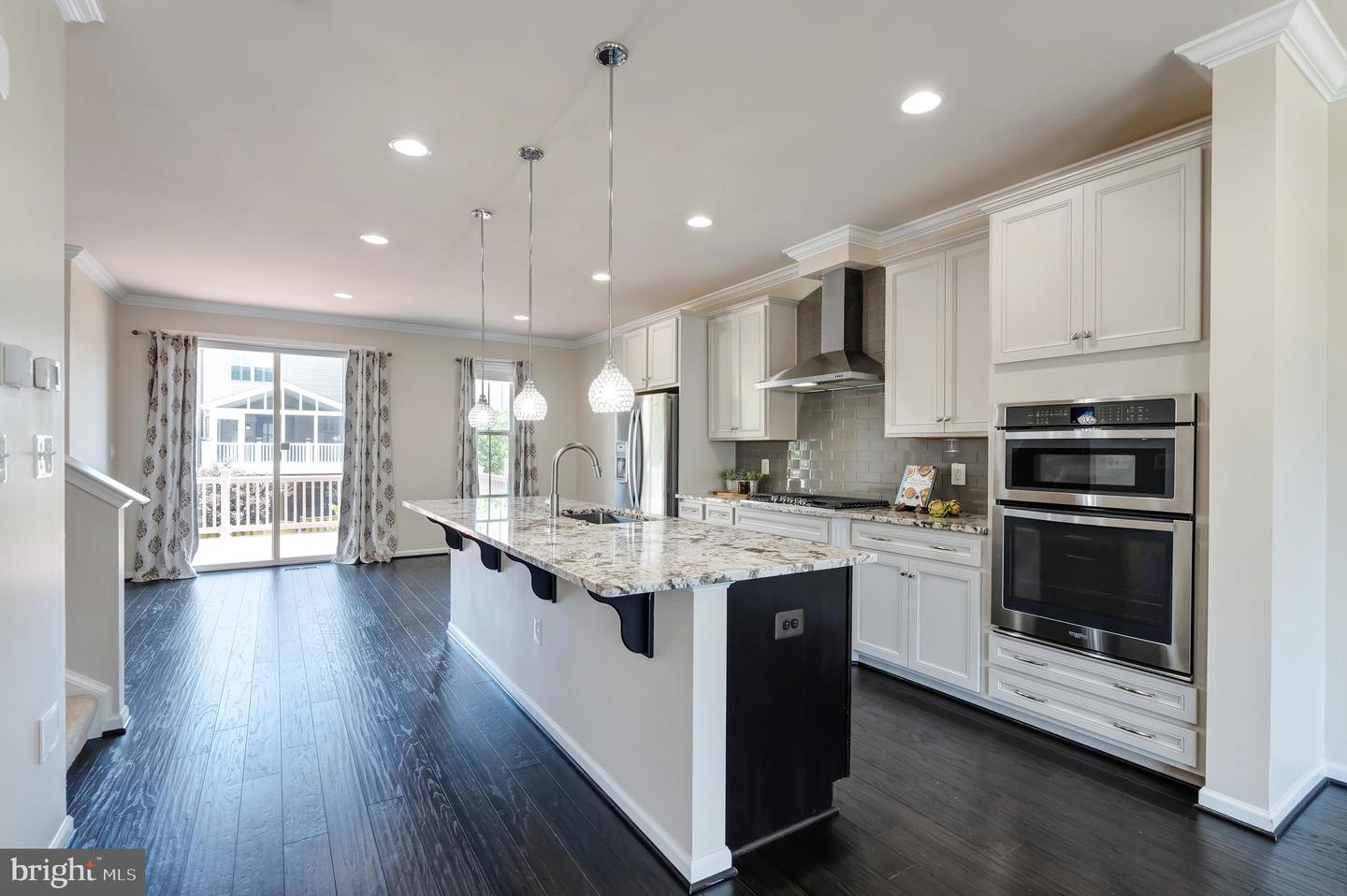 6843 WILLIAM WHITE WAY, HAYMARKET, Virginia 20169, 3 Bedrooms Bedrooms, ,2 BathroomsBathrooms,Residential,For sale,6843 WILLIAM WHITE WAY,VAPW2097356 MLS # VAPW2097356