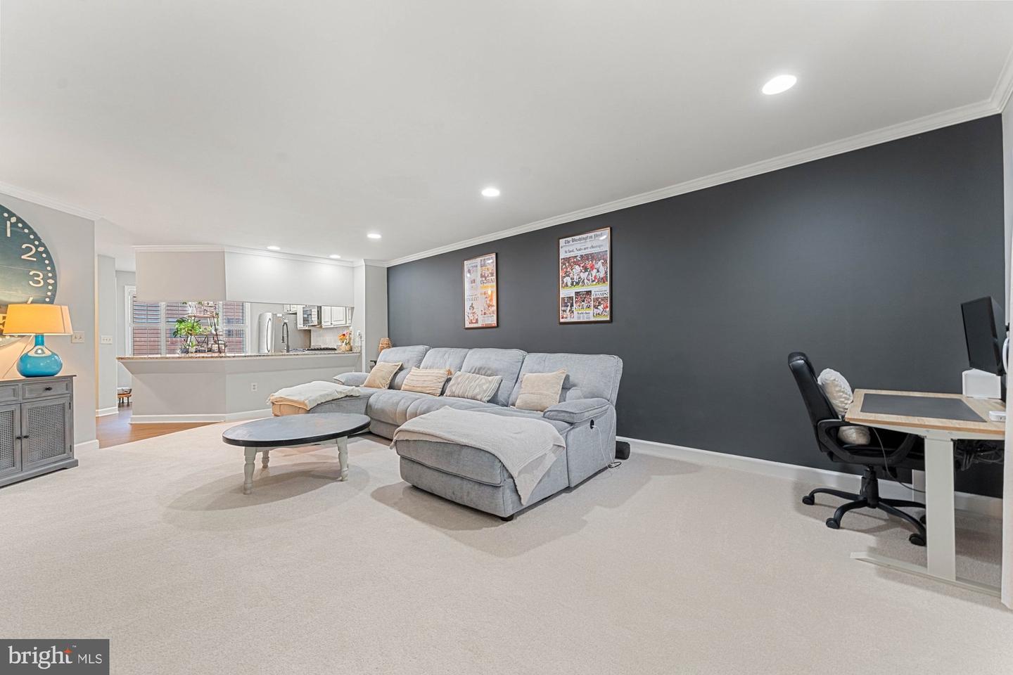 6908 FAIRFAX DR #202, ARLINGTON, Virginia 22213, 2 Bedrooms Bedrooms, ,2 BathroomsBathrooms,Residential,For sale,6908 FAIRFAX DR #202,VAAR2059422 MLS # VAAR2059422