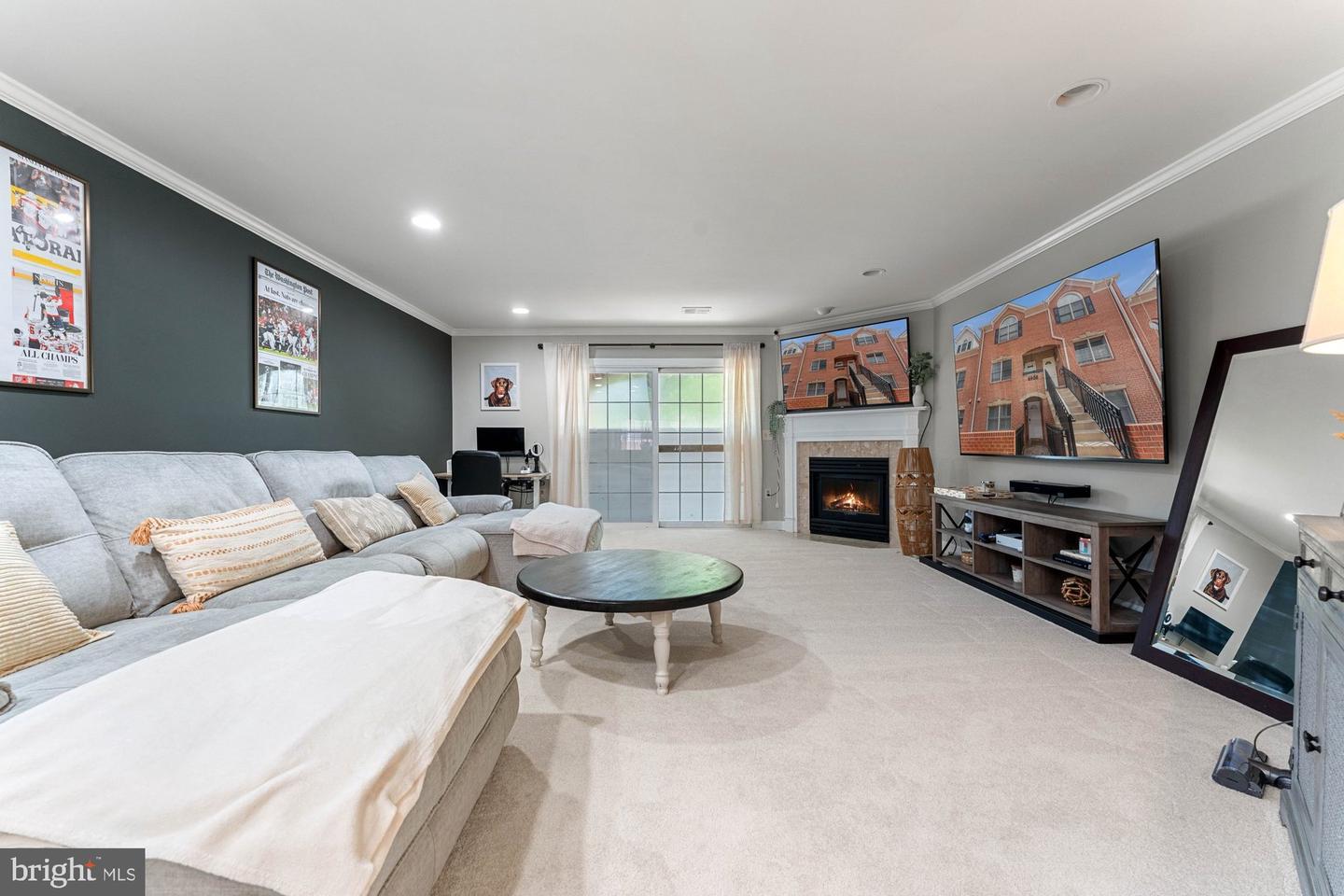 6908 FAIRFAX DR #202, ARLINGTON, Virginia 22213, 2 Bedrooms Bedrooms, ,2 BathroomsBathrooms,Residential,For sale,6908 FAIRFAX DR #202,VAAR2059422 MLS # VAAR2059422