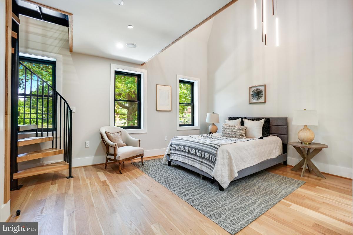 4214 14TH ST NW, WASHINGTON, District Of Columbia 20011, 5 Bedrooms Bedrooms, ,4 BathroomsBathrooms,Residential,For sale,4214 14TH ST NW,DCDC2206332 MLS # DCDC2206332