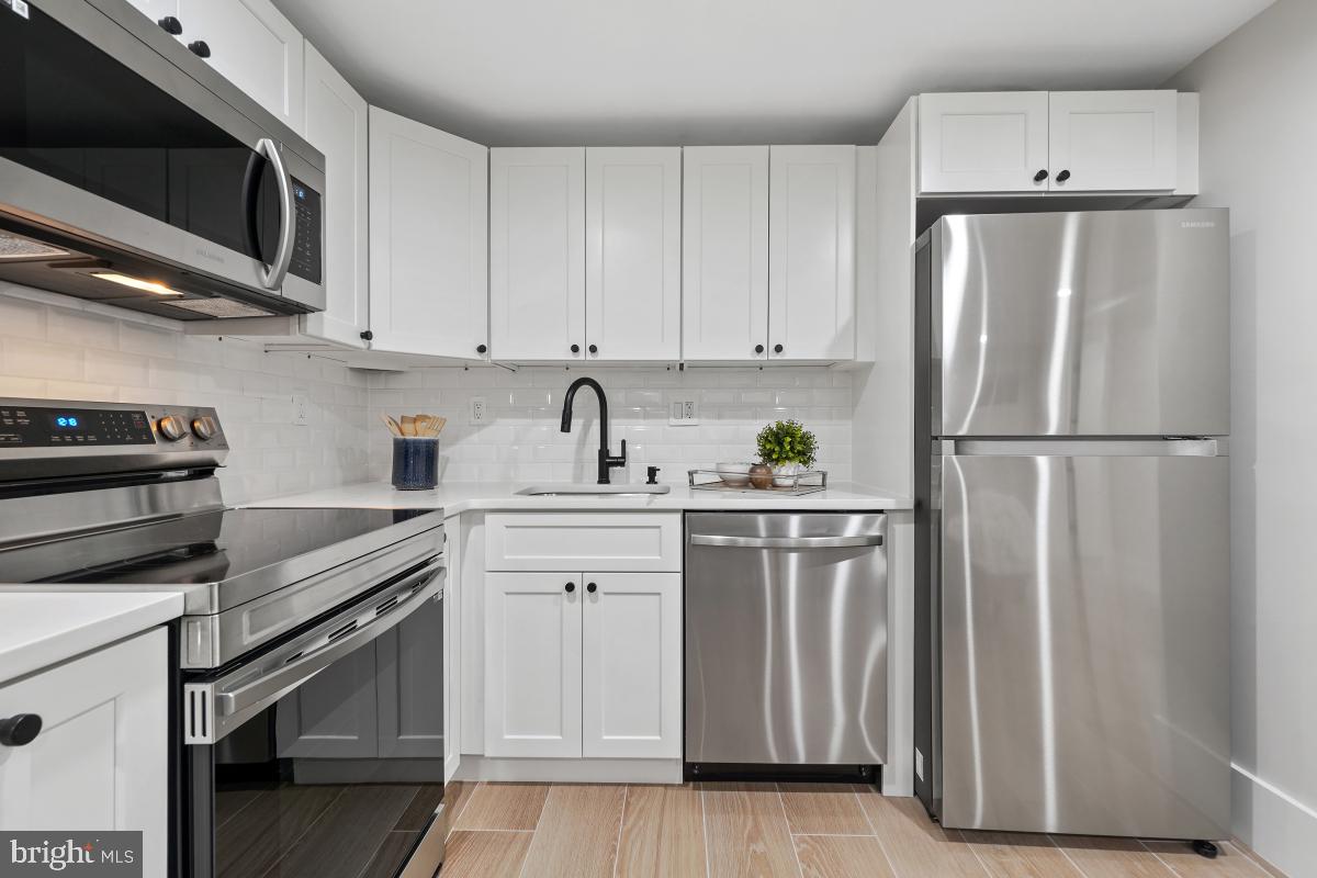4214 14TH ST NW, WASHINGTON, District Of Columbia 20011, 5 Bedrooms Bedrooms, ,4 BathroomsBathrooms,Residential,For sale,4214 14TH ST NW,DCDC2206332 MLS # DCDC2206332
