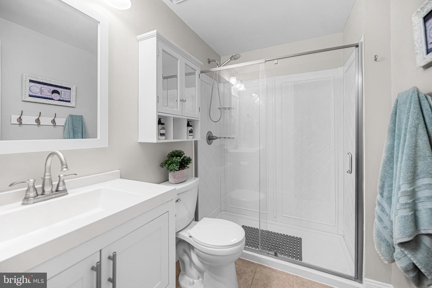 3715 HUNTLEY MEADOWS LN, ALEXANDRIA, Virginia 22306, 4 Bedrooms Bedrooms, ,3 BathroomsBathrooms,Residential,For sale,3715 HUNTLEY MEADOWS LN,VAFX2248822 MLS # VAFX2248822
