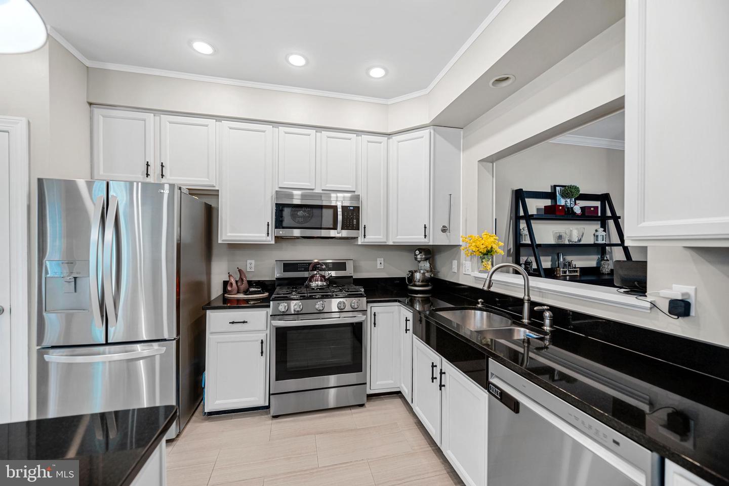 3715 HUNTLEY MEADOWS LN, ALEXANDRIA, Virginia 22306, 4 Bedrooms Bedrooms, ,3 BathroomsBathrooms,Residential,For sale,3715 HUNTLEY MEADOWS LN,VAFX2248822 MLS # VAFX2248822
