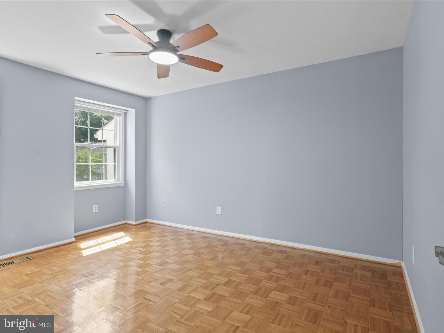 3390 WHIPPLE CT, ANNANDALE, Virginia 22003, 3 Bedrooms Bedrooms, ,2 BathroomsBathrooms,Residential,For sale,3390 WHIPPLE CT,VAFX2249514 MLS # VAFX2249514
