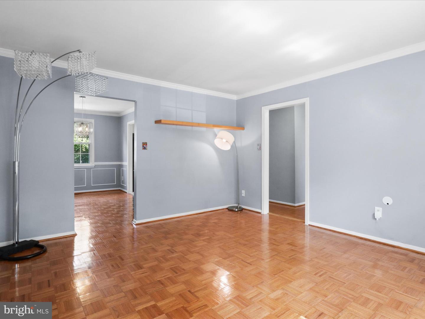 3390 WHIPPLE CT, ANNANDALE, Virginia 22003, 3 Bedrooms Bedrooms, ,2 BathroomsBathrooms,Residential,For sale,3390 WHIPPLE CT,VAFX2249514 MLS # VAFX2249514