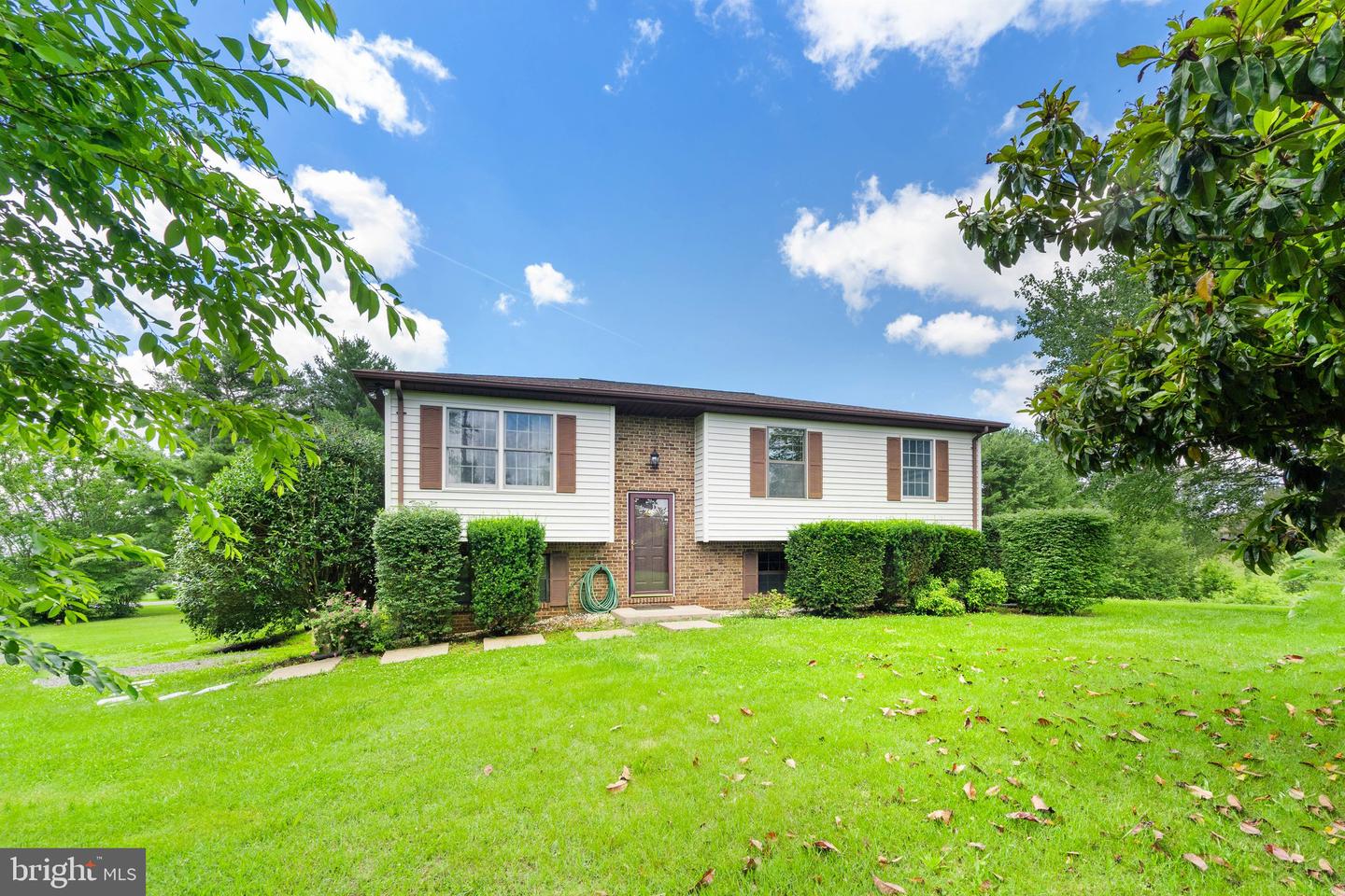 13474 LANDONS LN, BRANDY STATION, Virginia 22714, 3 Bedrooms Bedrooms, ,2 BathroomsBathrooms,Residential,For sale,13474 LANDONS LN,VACU2010864 MLS # VACU2010864